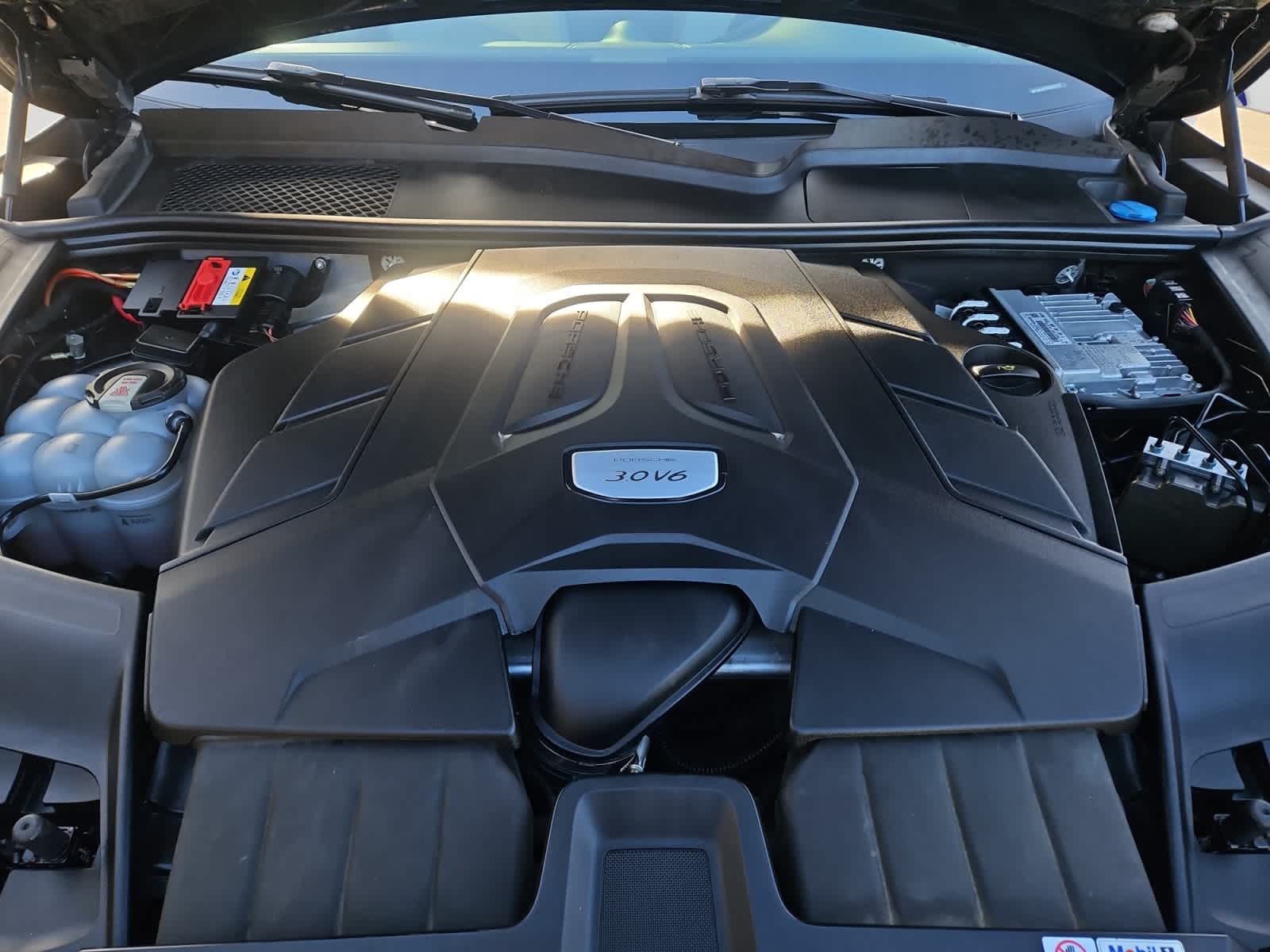 used 2022 Porsche Cayenne car, priced at $42,998