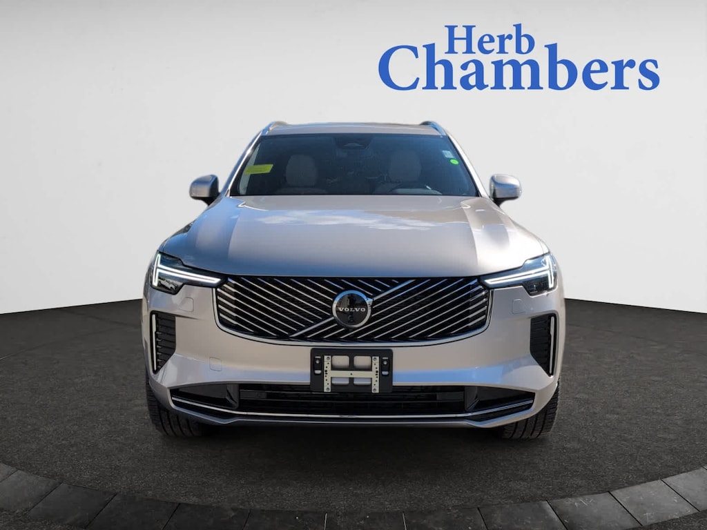 New 2026 Volvo XC90 B6 Plus 7-Seater SUV