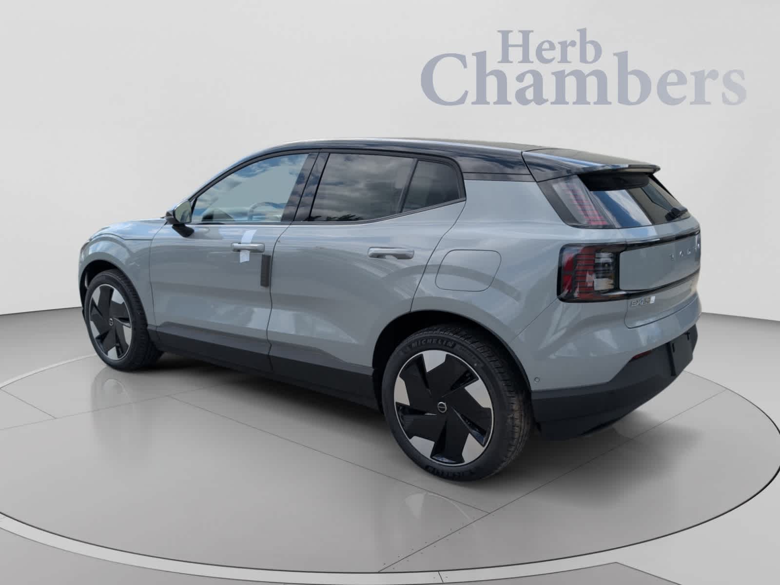 New 2026 Volvo EX30 Twin Motor Ultra SUV