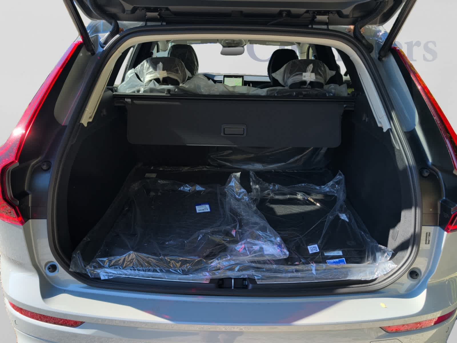 New 2027 Volvo XC60 B5 Plus SUV