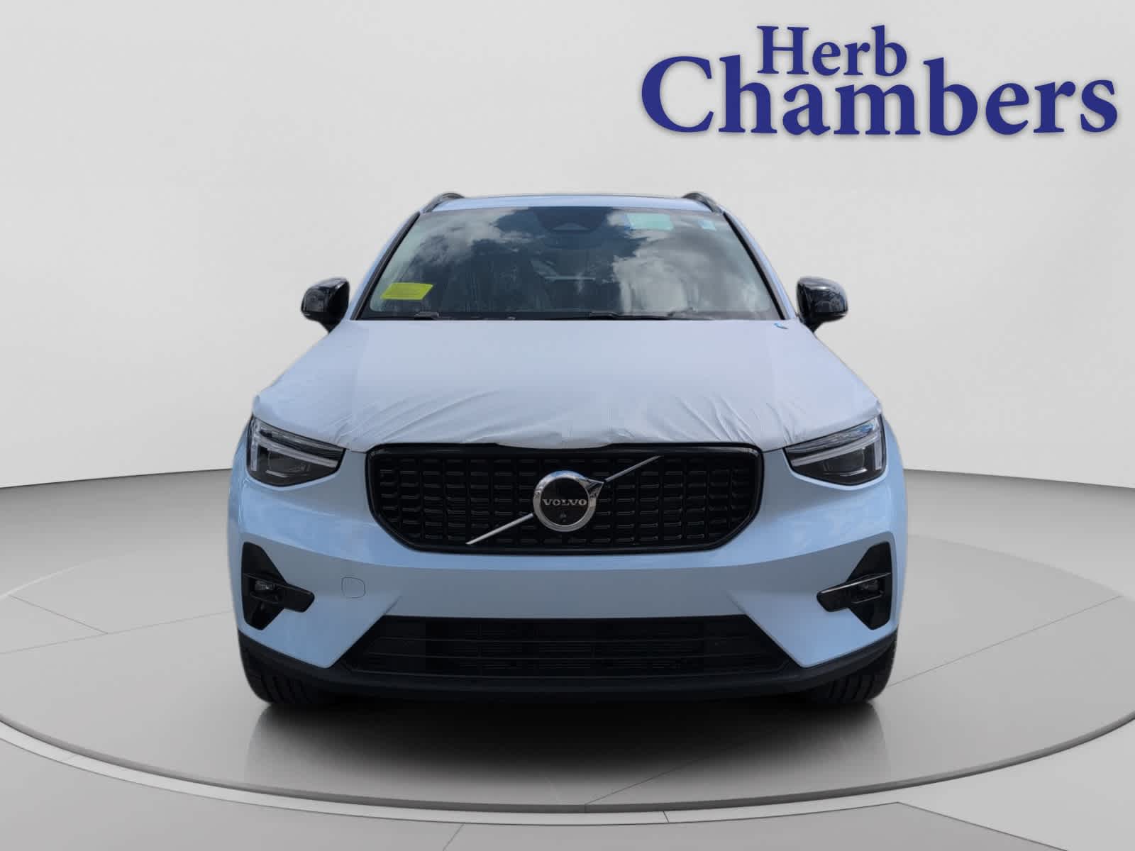 new 2026 Volvo XC40 car, priced at $50,035