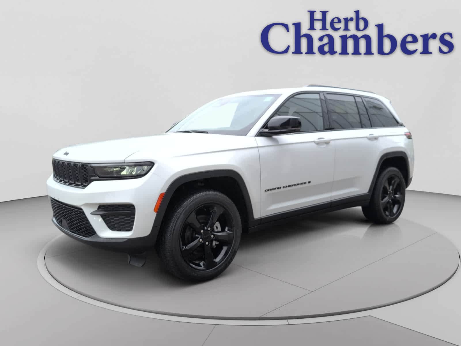 used 2023 Jeep Grand Cherokee car, priced at $31,998