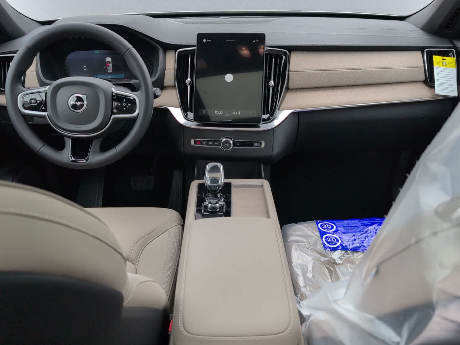 used 2026 Volvo XC90 car, priced at $71,825