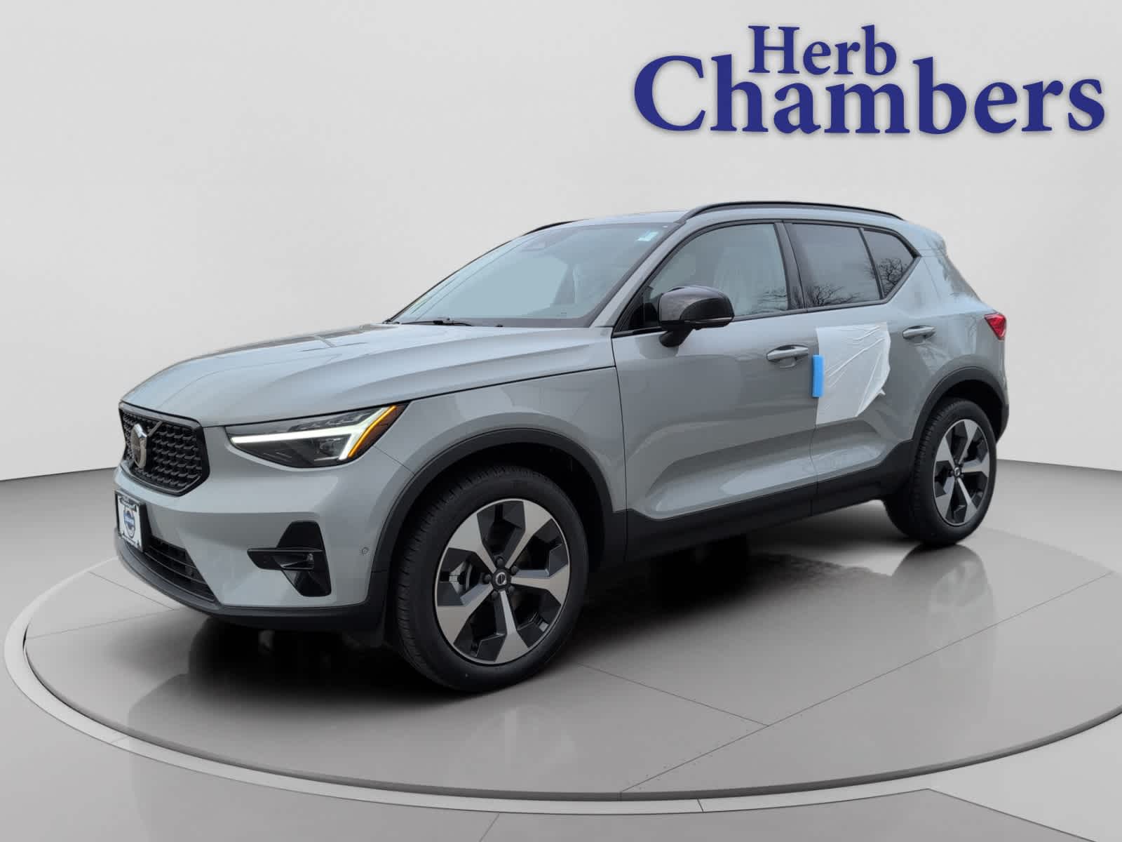 used 2026 Volvo XC40 car, priced at $50,150