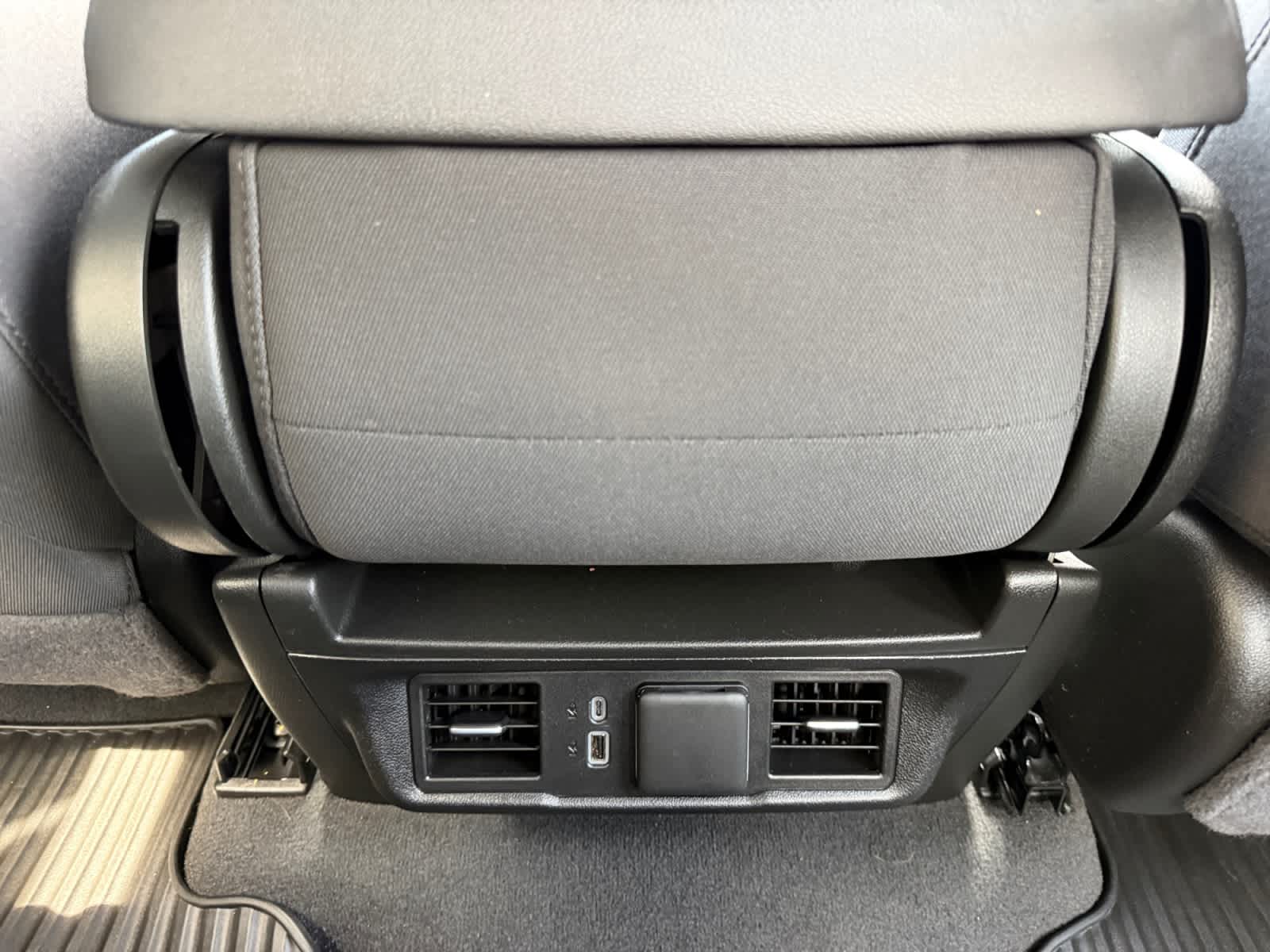 2025 Chevrolet Silverado 1500 LT - Photo 21