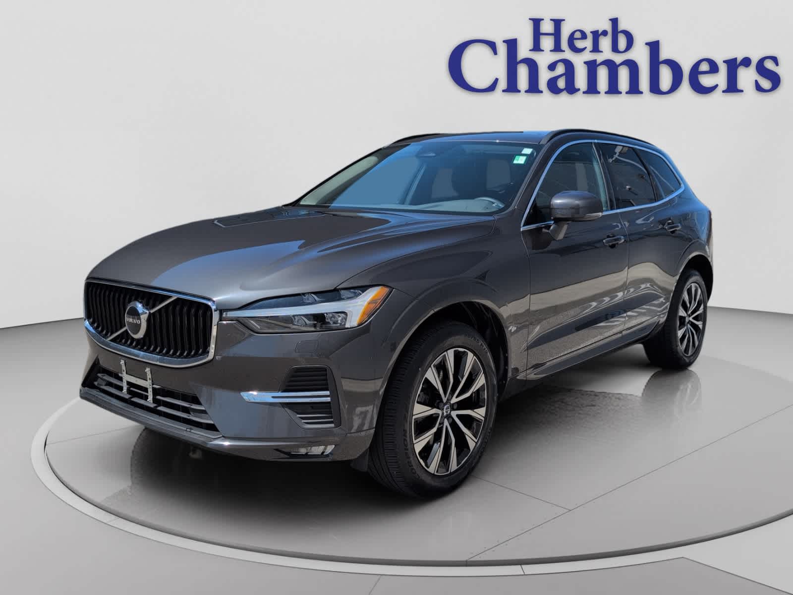 used 2023 Volvo XC60 car, priced at $32,998