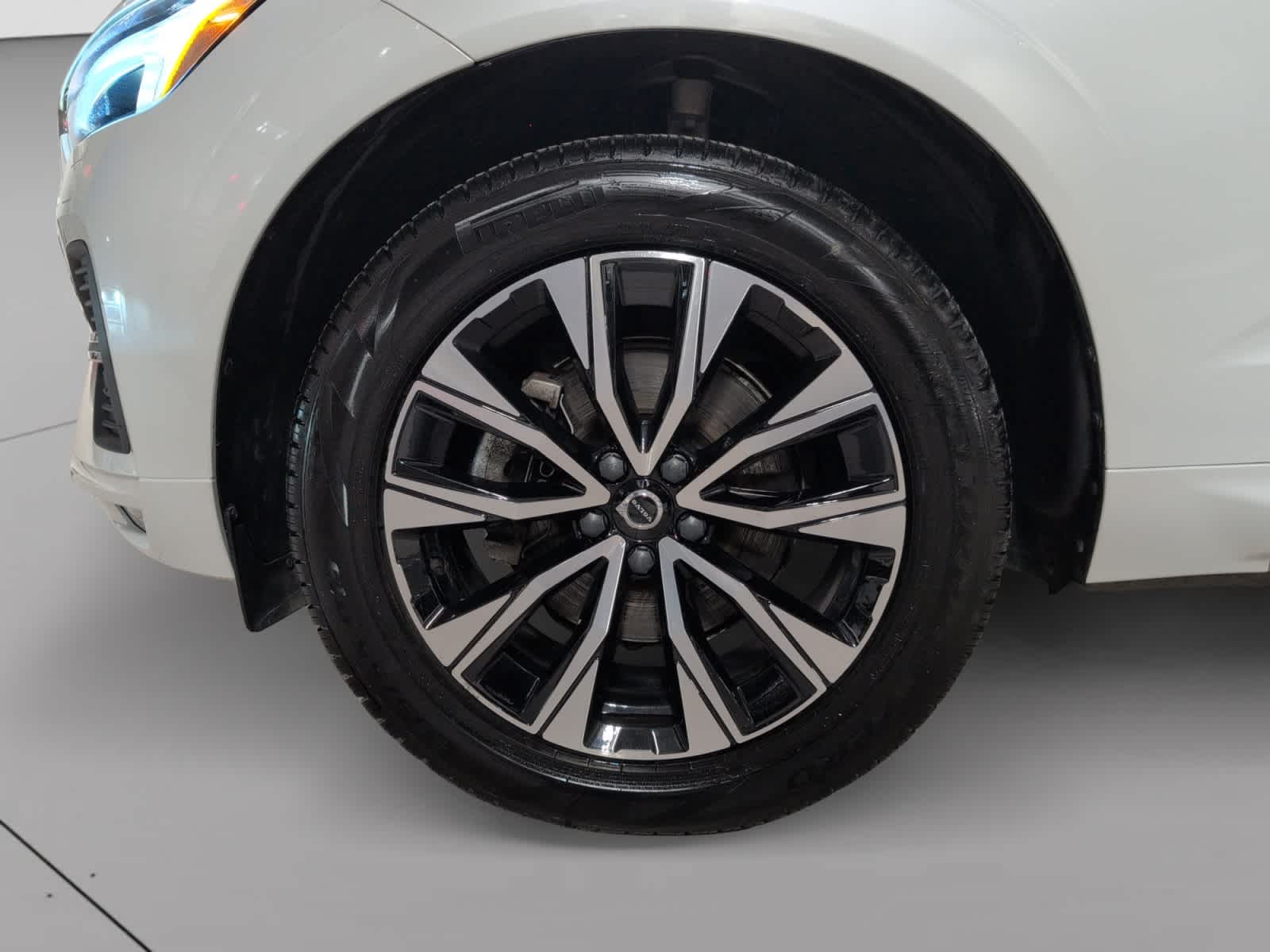 used 2023 Volvo XC60 car, priced at $27,998