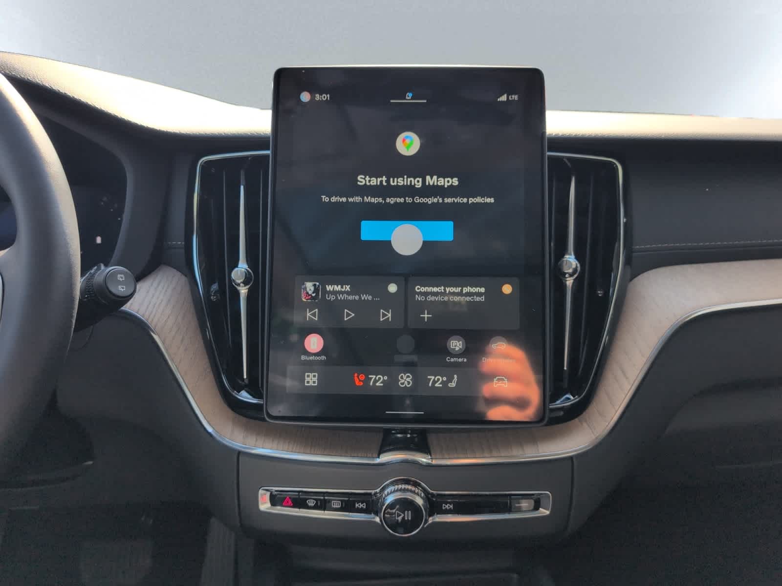 new 2026 Volvo XC60 car, priced at $70,885