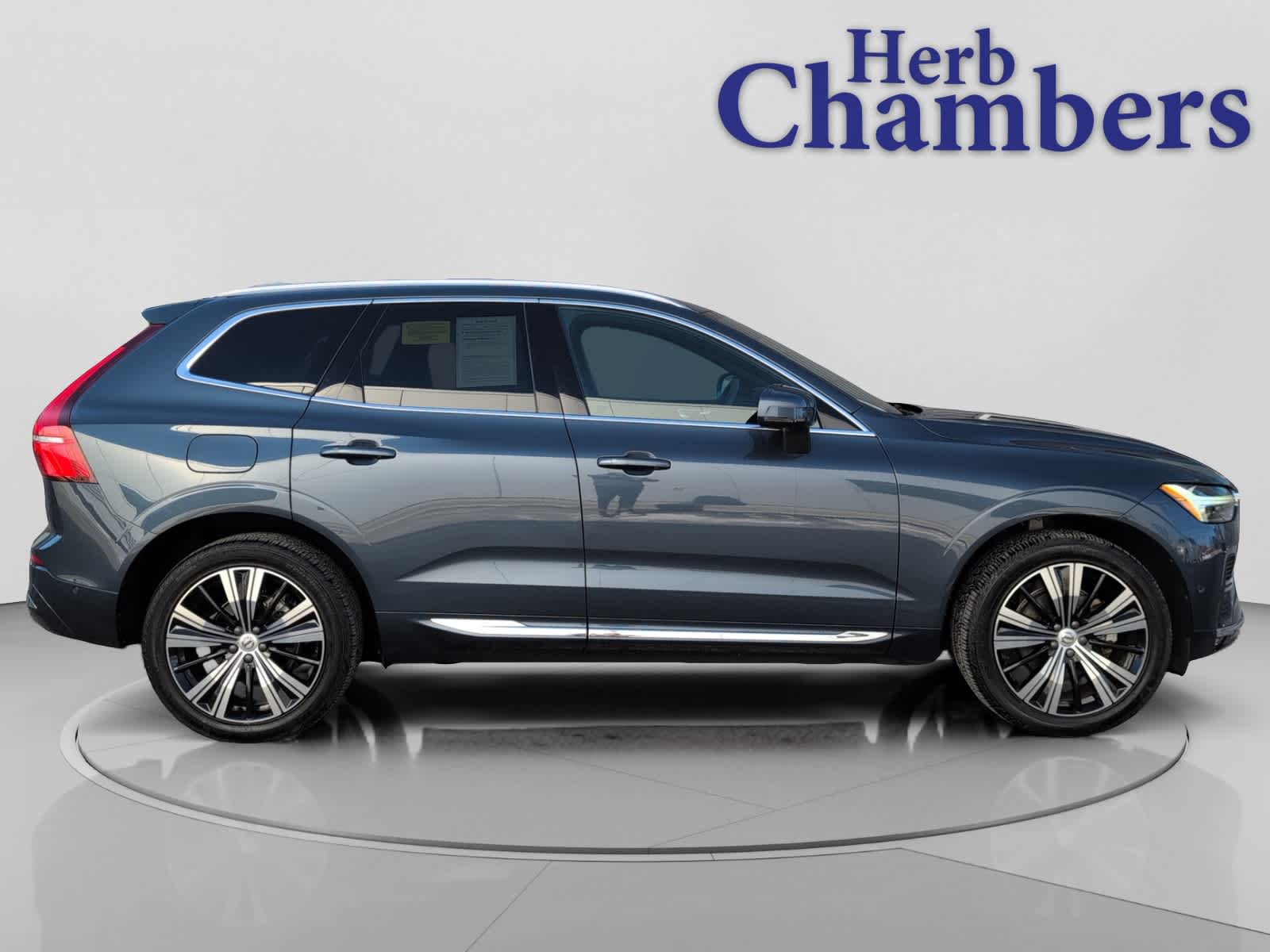 used 2023 Volvo XC60 car, priced at $34,498