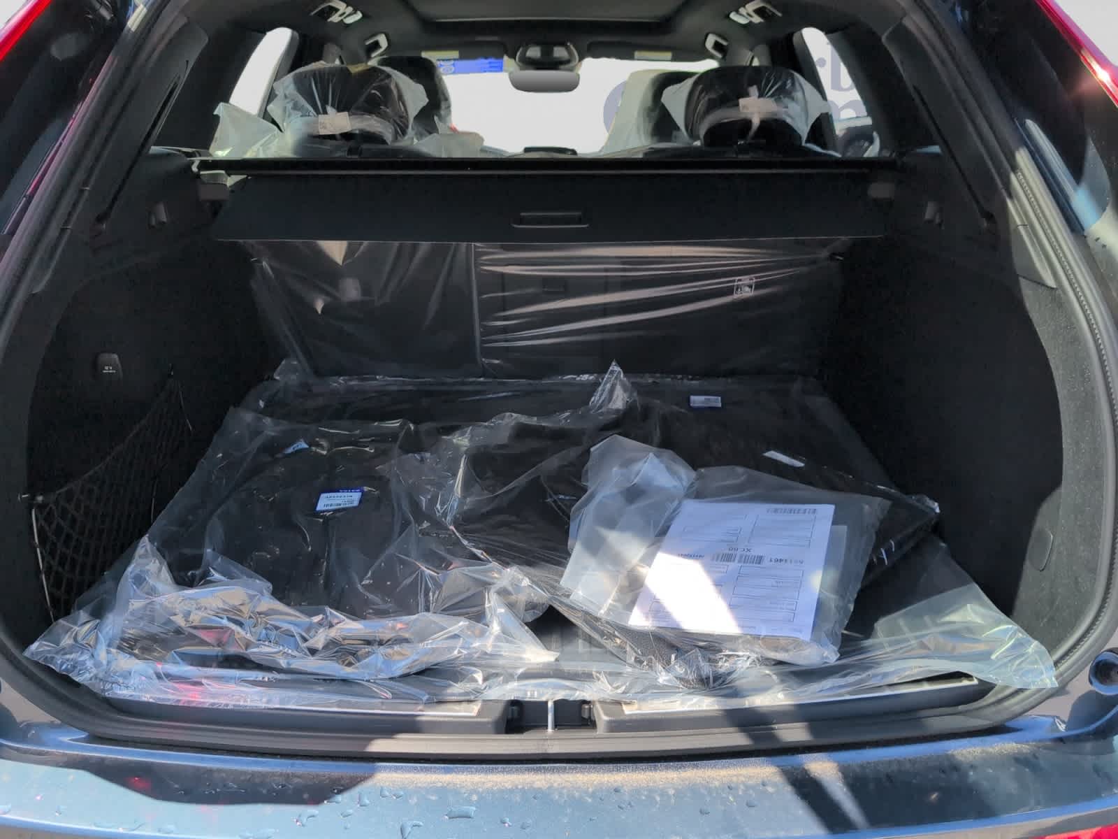 New 2026 Volvo XC60 plug-in hybrid T8 Ultra Black Edition SUV