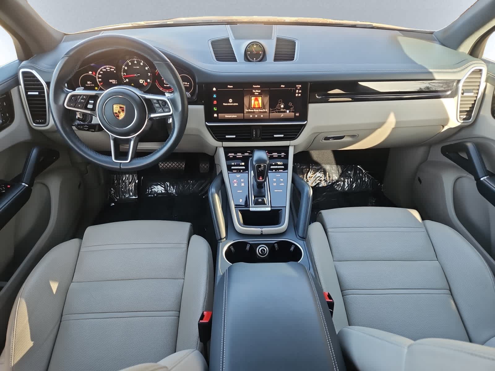 used 2022 Porsche Cayenne car, priced at $42,998