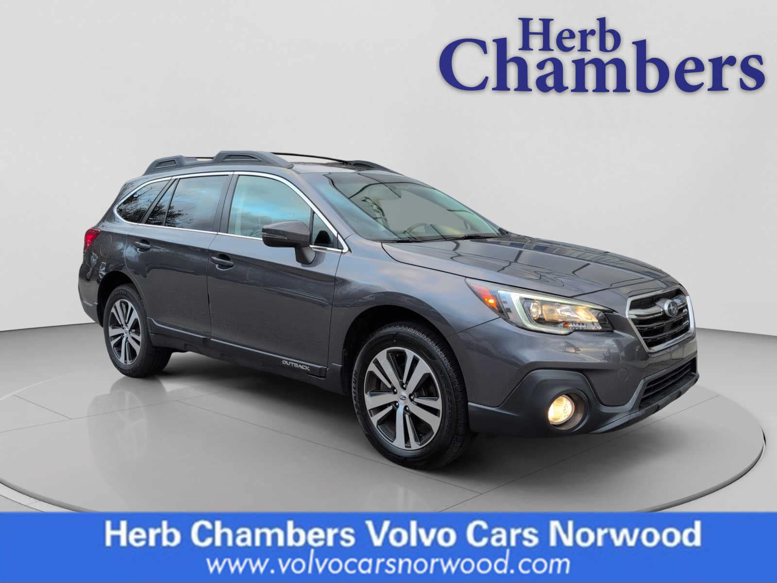 2018 Subaru Outback Limited's photo