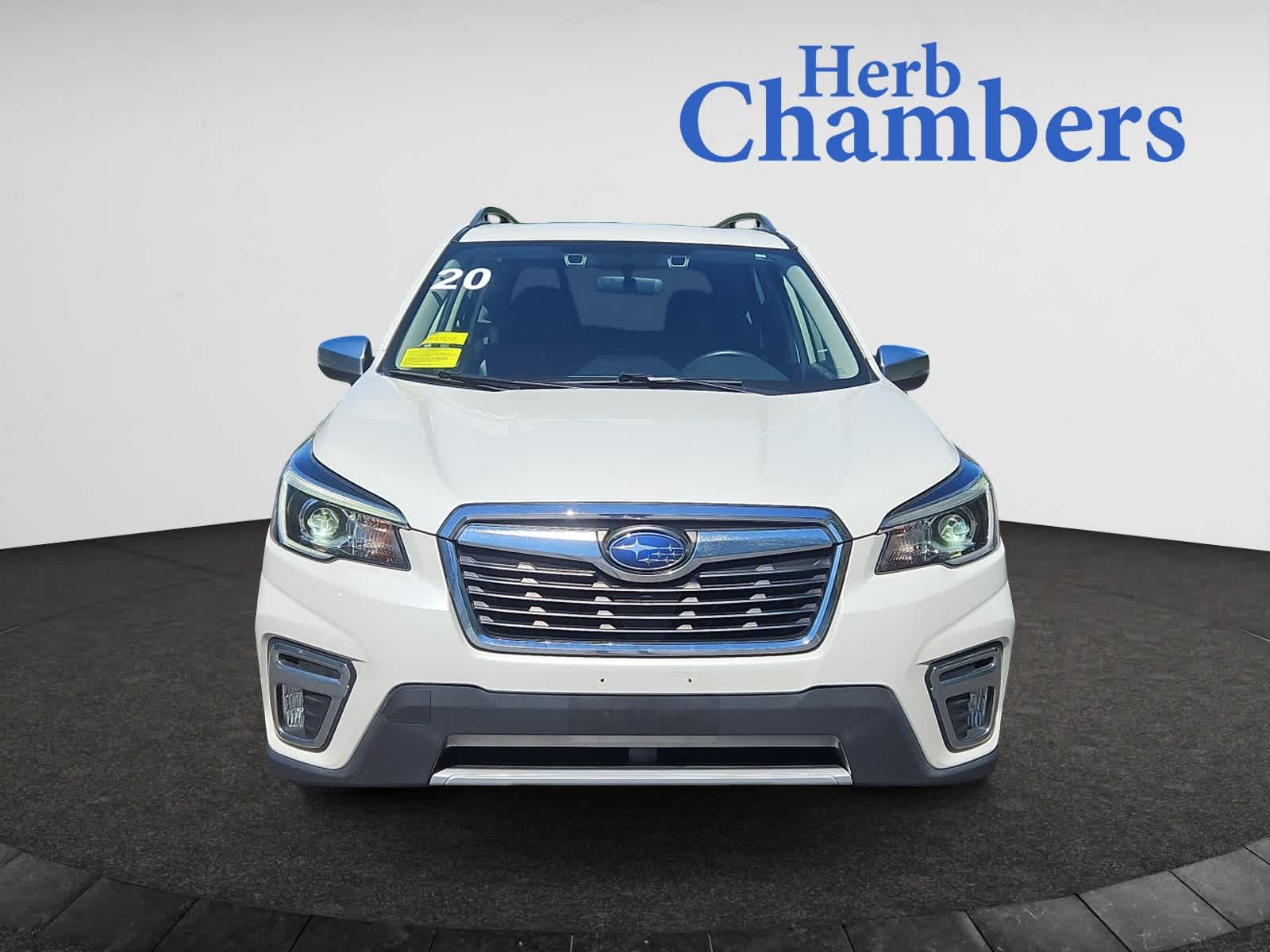 2020 Subaru Forester Touring photo 2