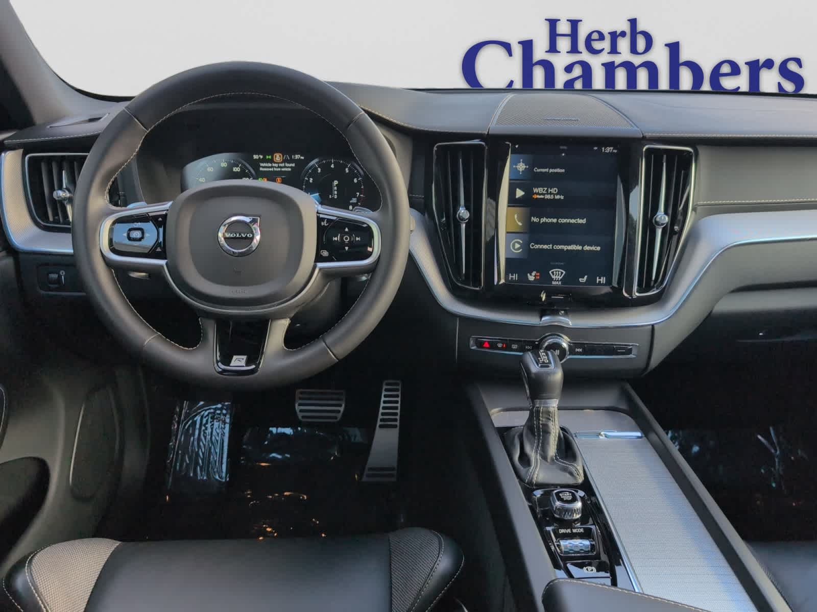 used 2020 Volvo XC60 car, priced at $22,998