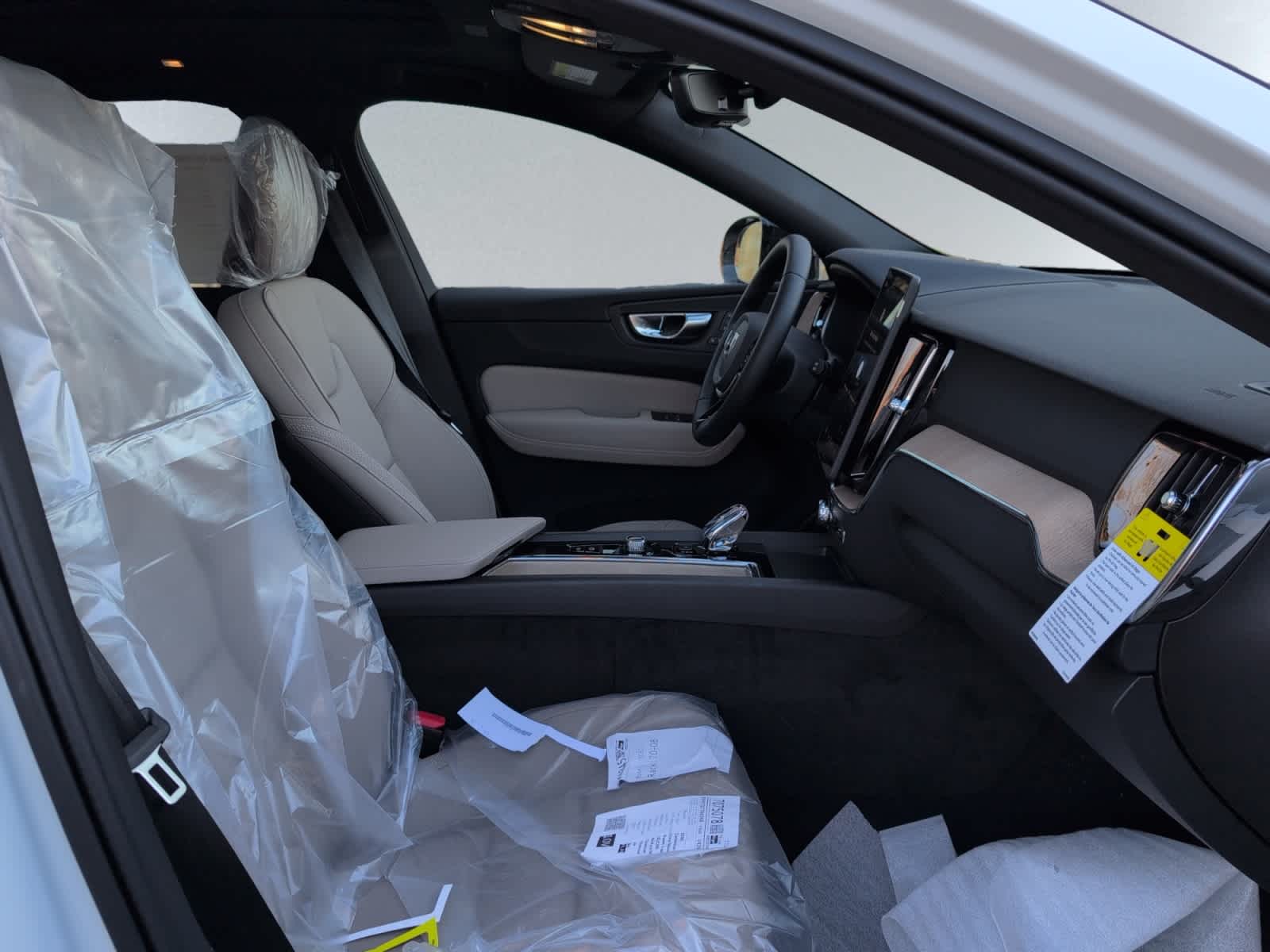 new 2026 Volvo XC60 car, priced at $57,985