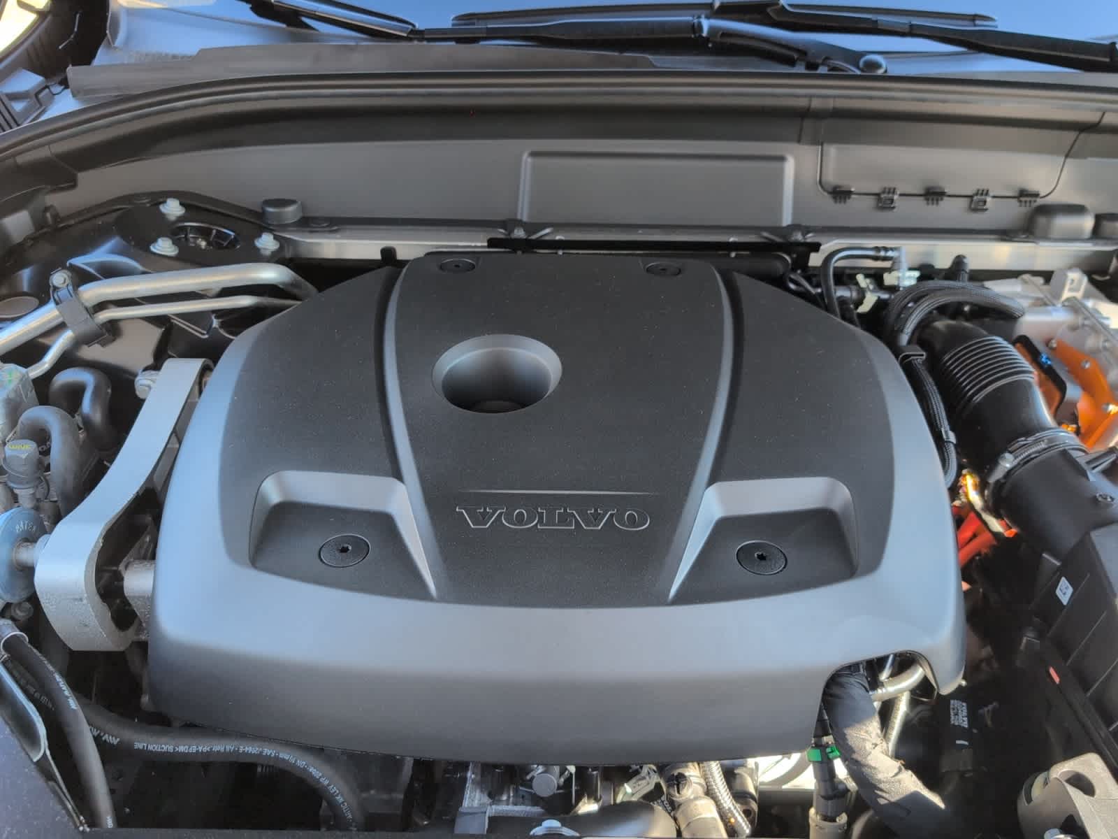 new 2026 Volvo XC60 plug-in hybrid car, priced at $74,935