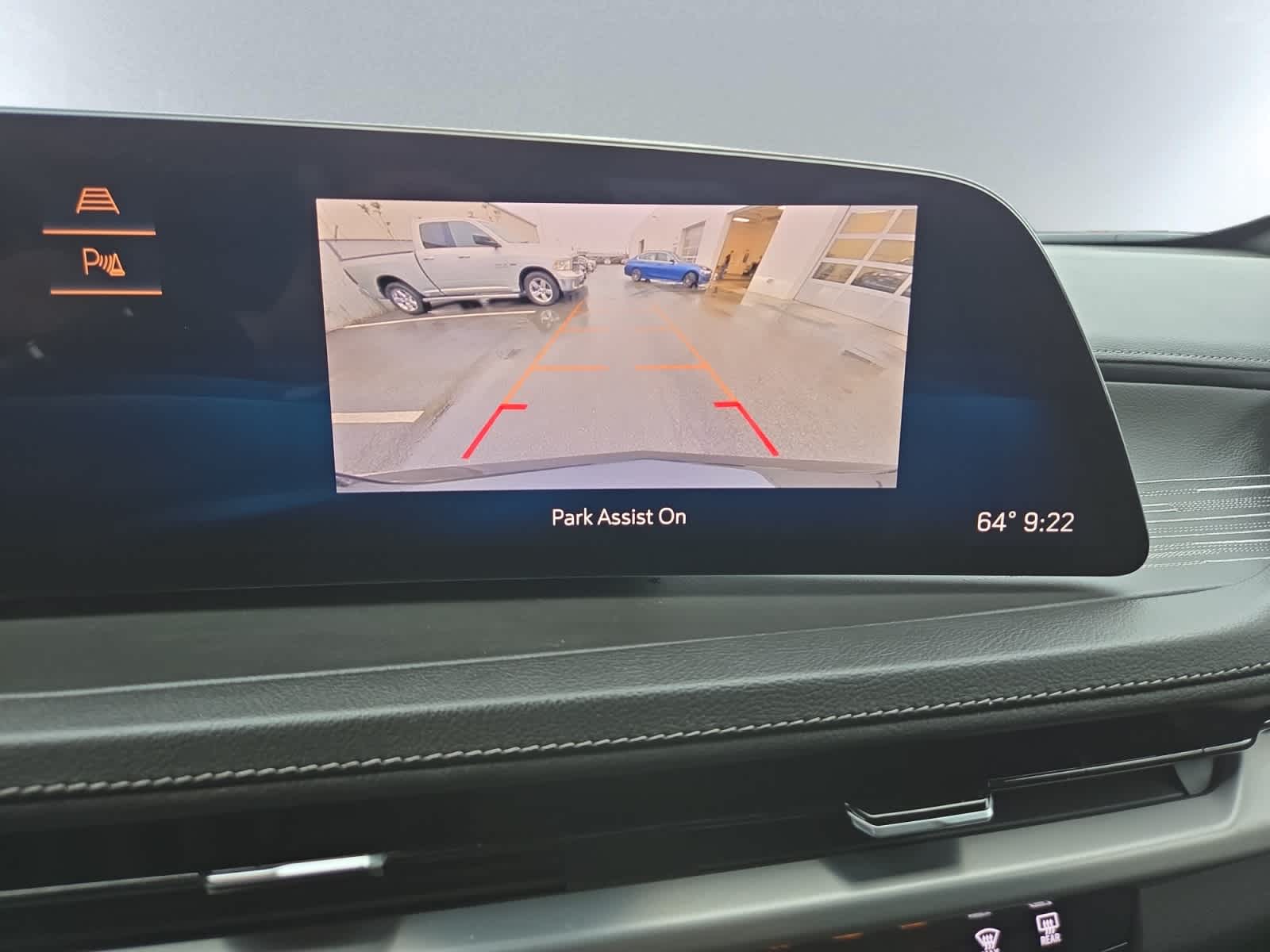 used 2024 Cadillac XT4 car, priced at $26,498