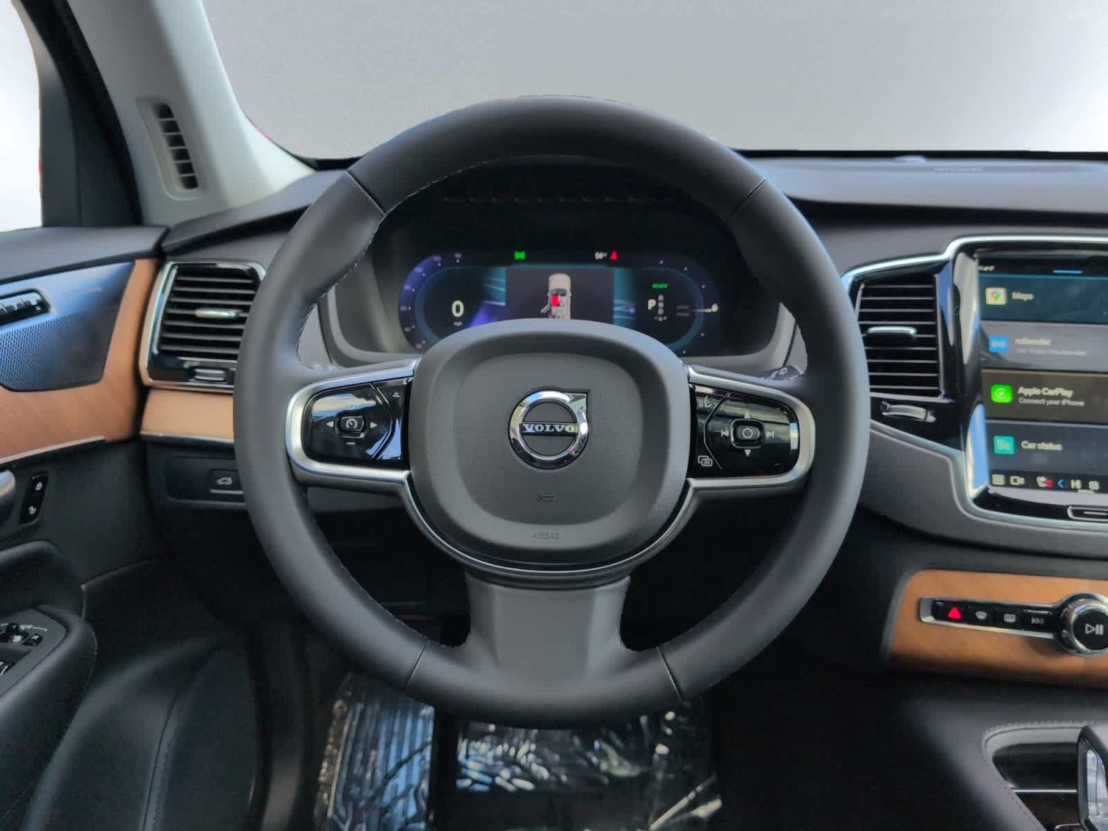 used 2025 Volvo XC90 plug-in hybrid car, priced at $78,455