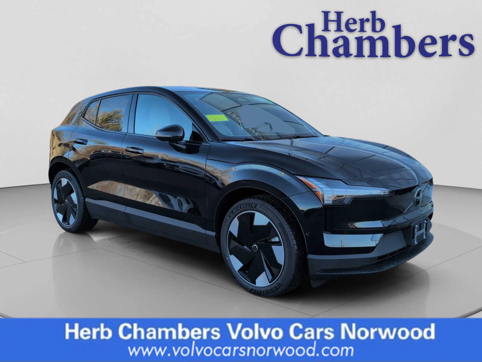 2025 Volvo EX30 Ultra's photo
