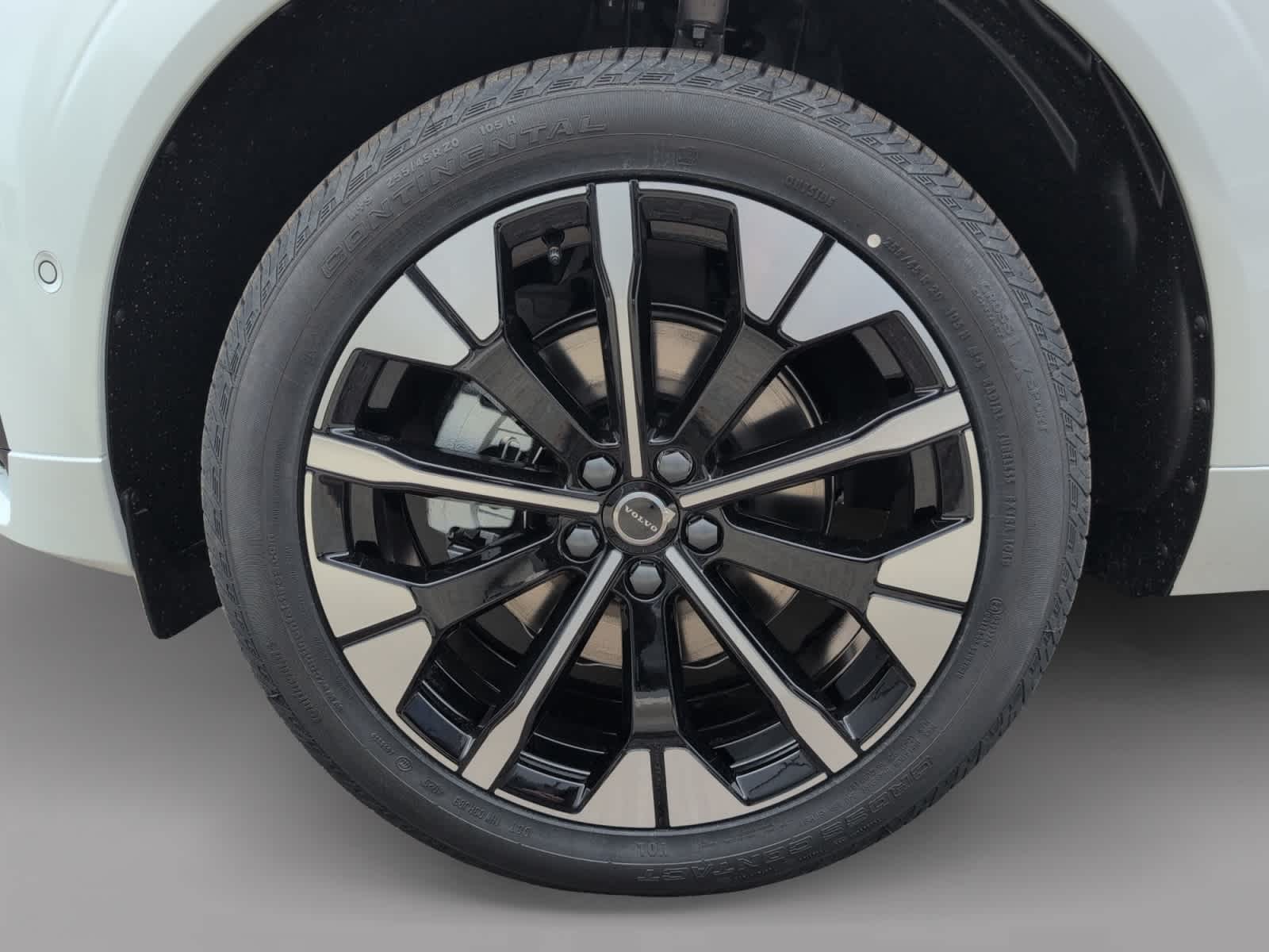 used 2026 Volvo XC60 car, priced at $57,985