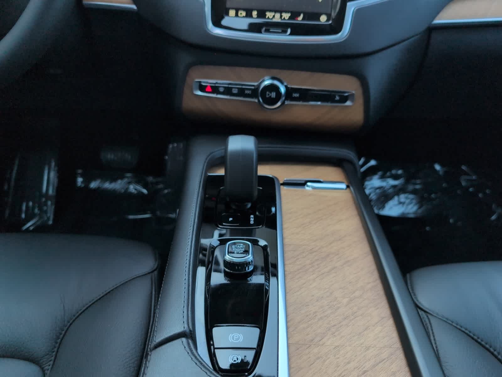 used 2024 Volvo XC90 car, priced at $45,998