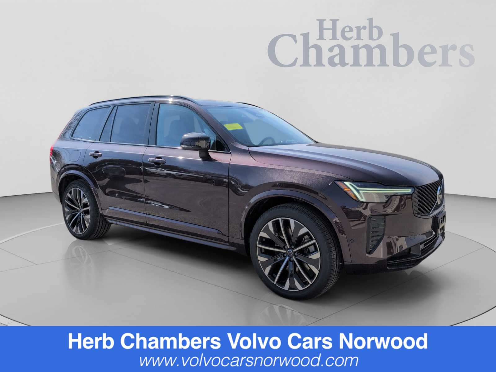 2026 Volvo XC90 plug-in hybrid