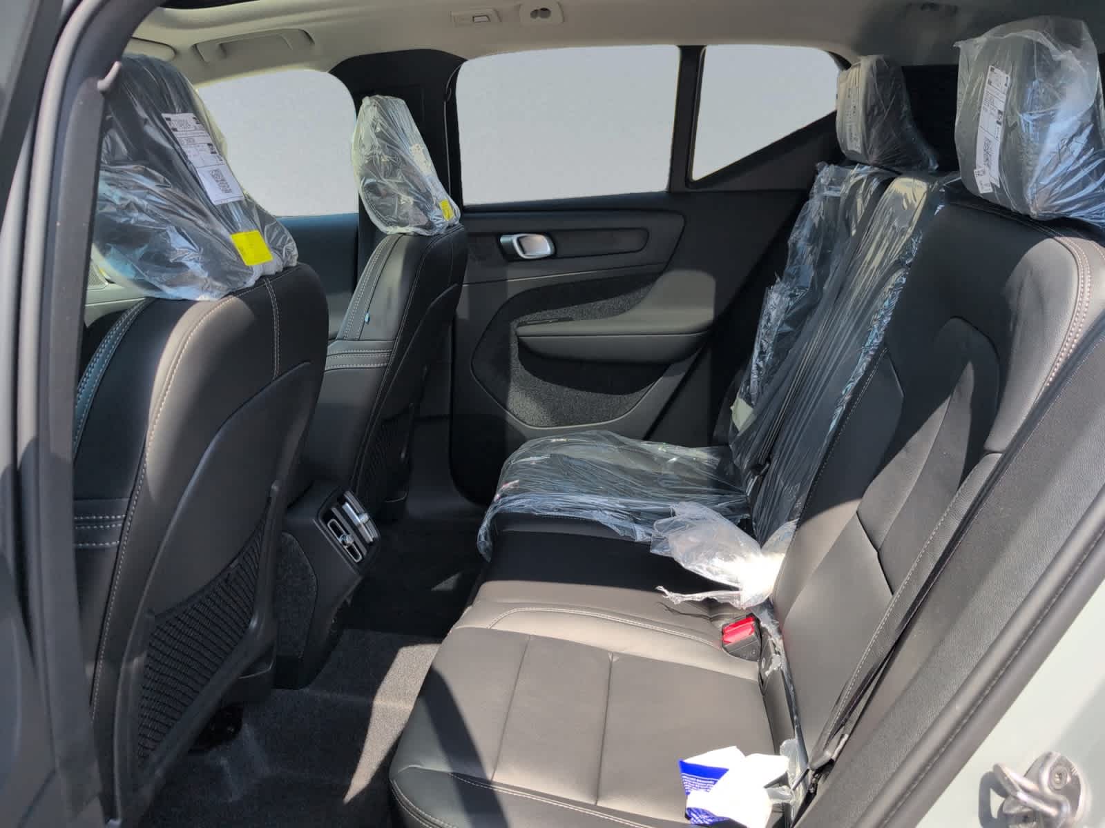 new 2026 Volvo XC40 car, priced at $51,960