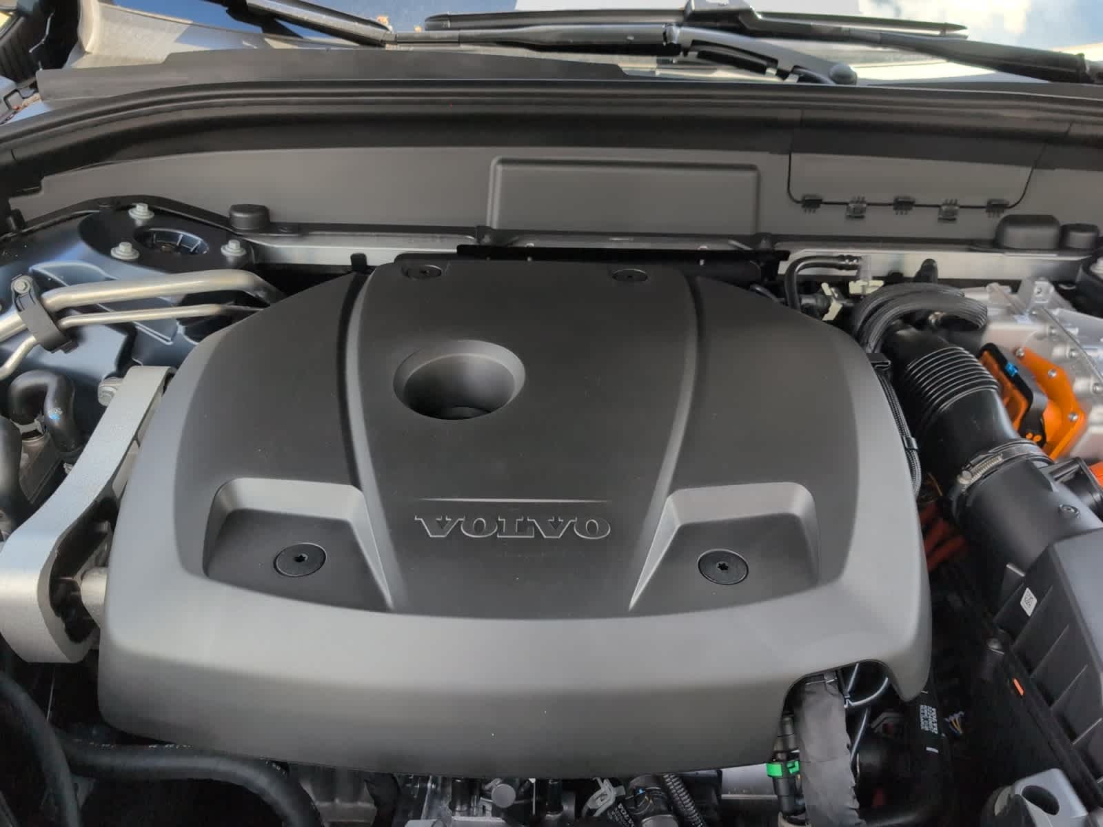 new 2026 Volvo XC60 plug-in hybrid car, priced at $75,845