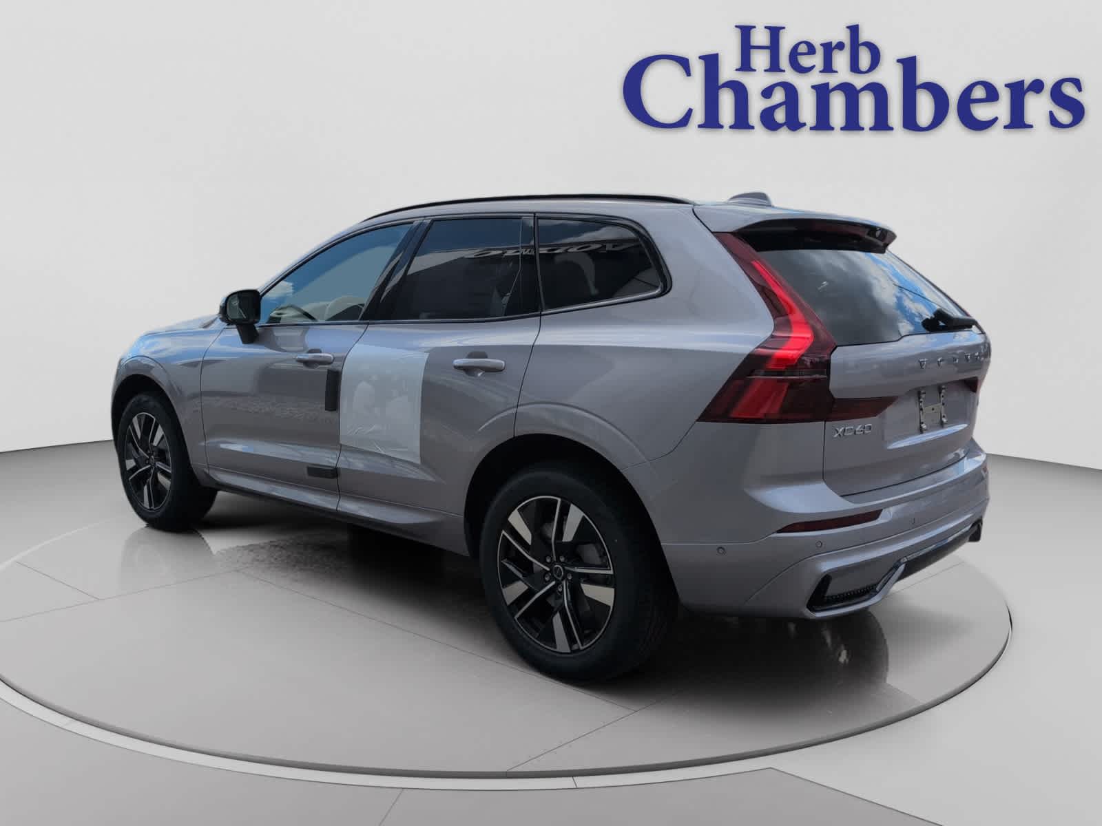new 2026 Volvo XC60 car, priced at $58,520