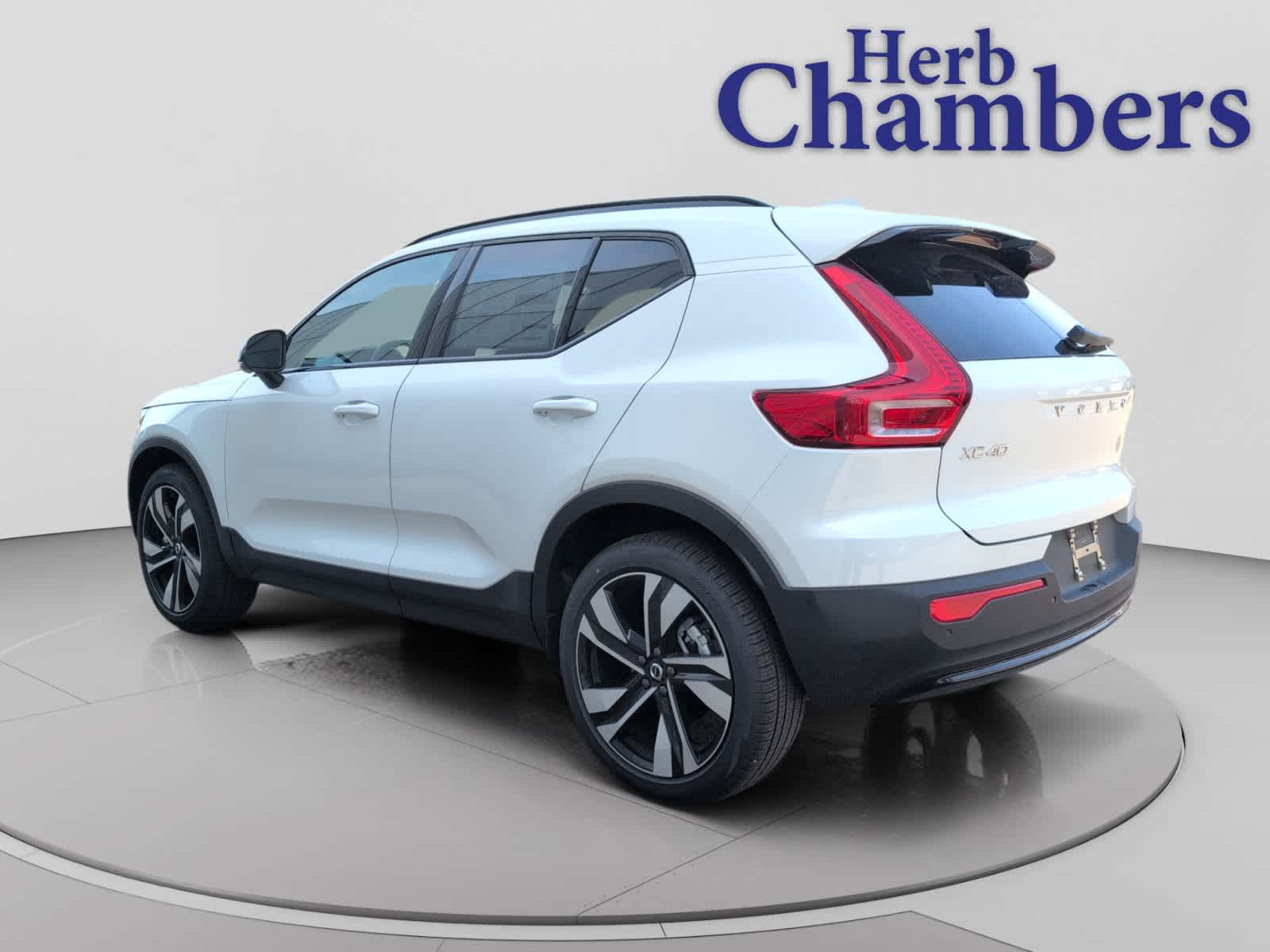 new 2026 Volvo XC40 car, priced at $51,960