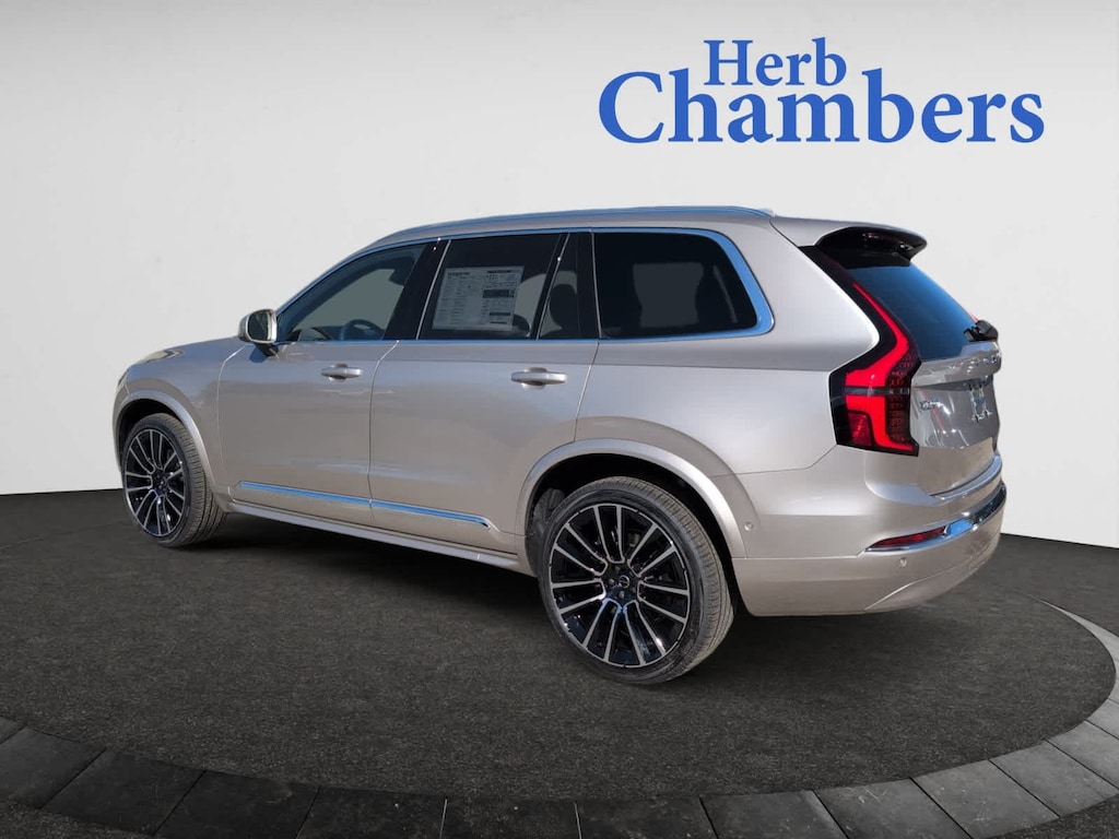 New 2026 Volvo XC90 B6 Plus 7-Seater SUV