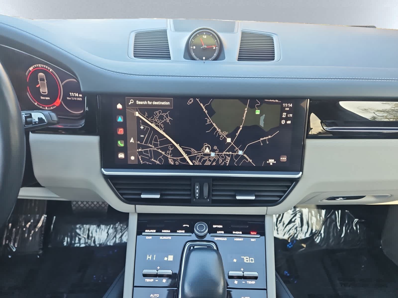 used 2022 Porsche Cayenne car, priced at $42,998