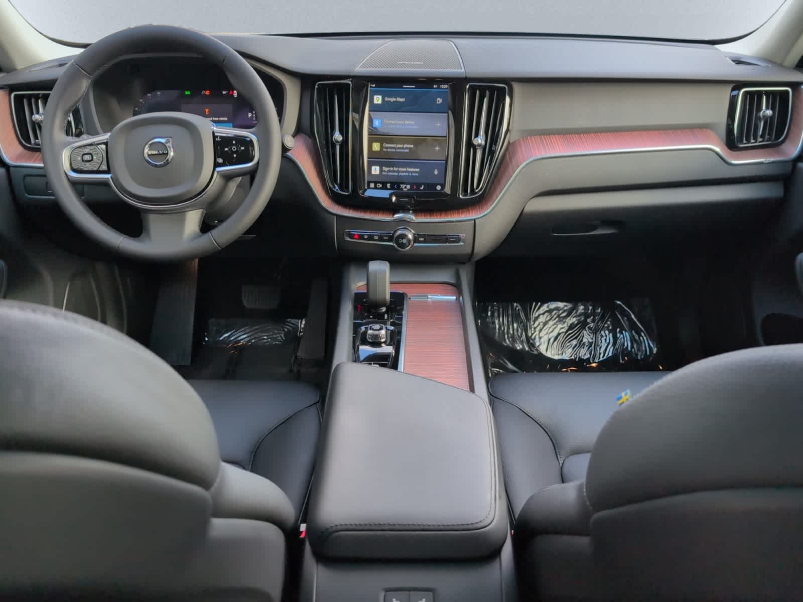 used 2023 Volvo XC60 car, priced at $34,998