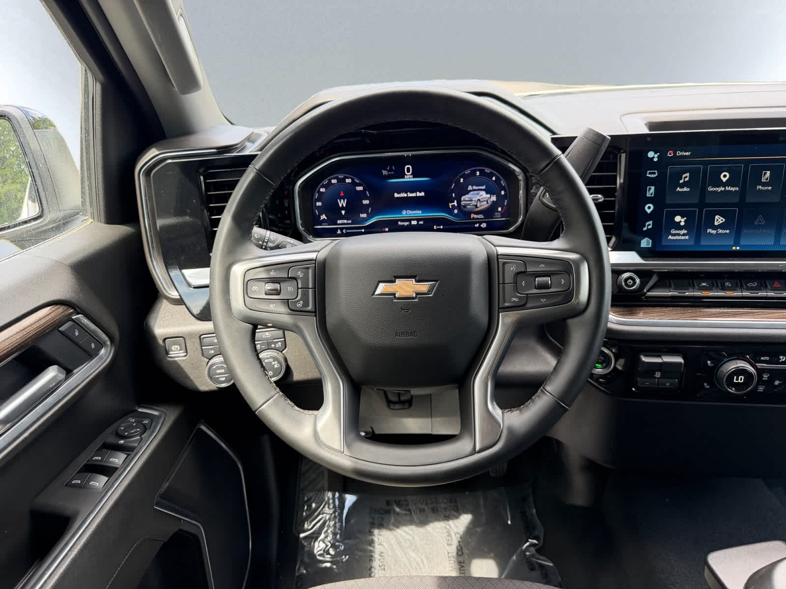 2025 Chevrolet Silverado 1500 LT - Photo 15