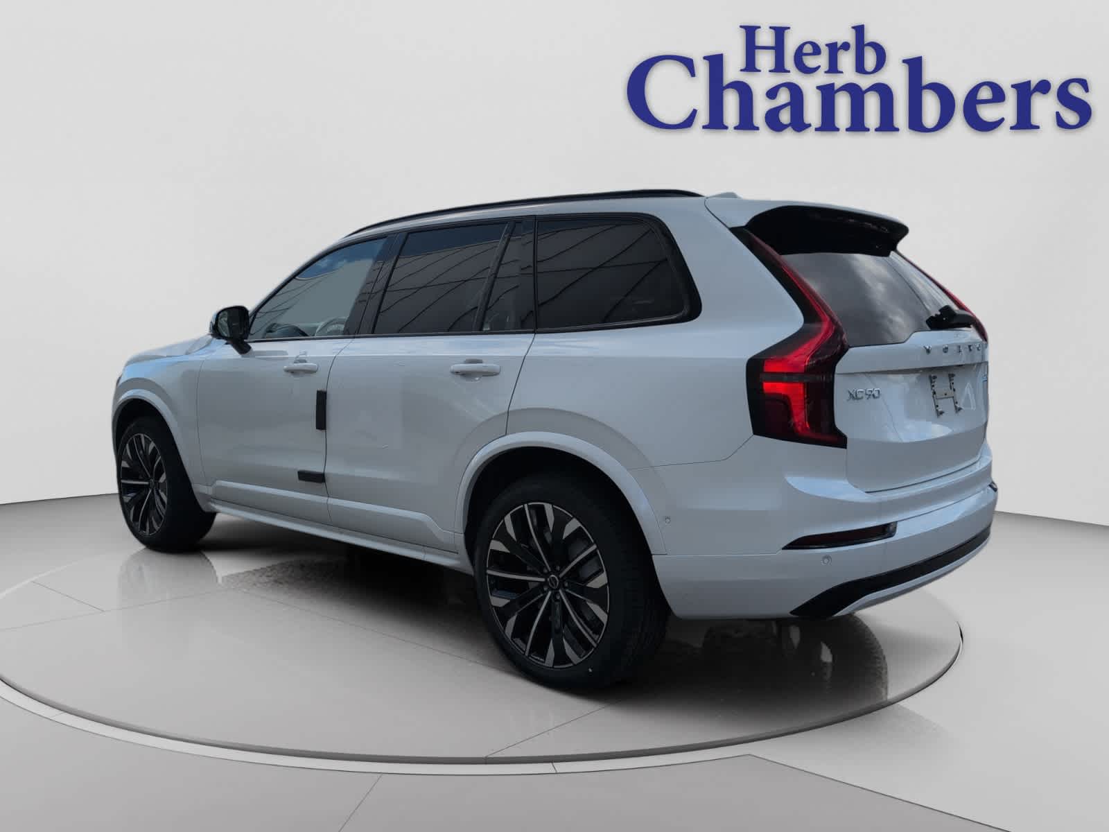 new 2026 Volvo XC90 car, priced at $75,770