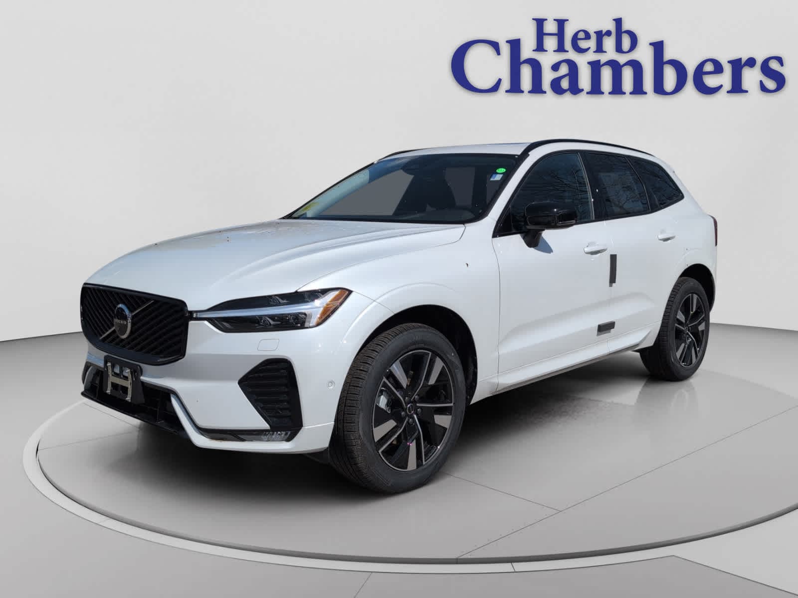 new 2026 Volvo XC60 car, priced at $58,520
