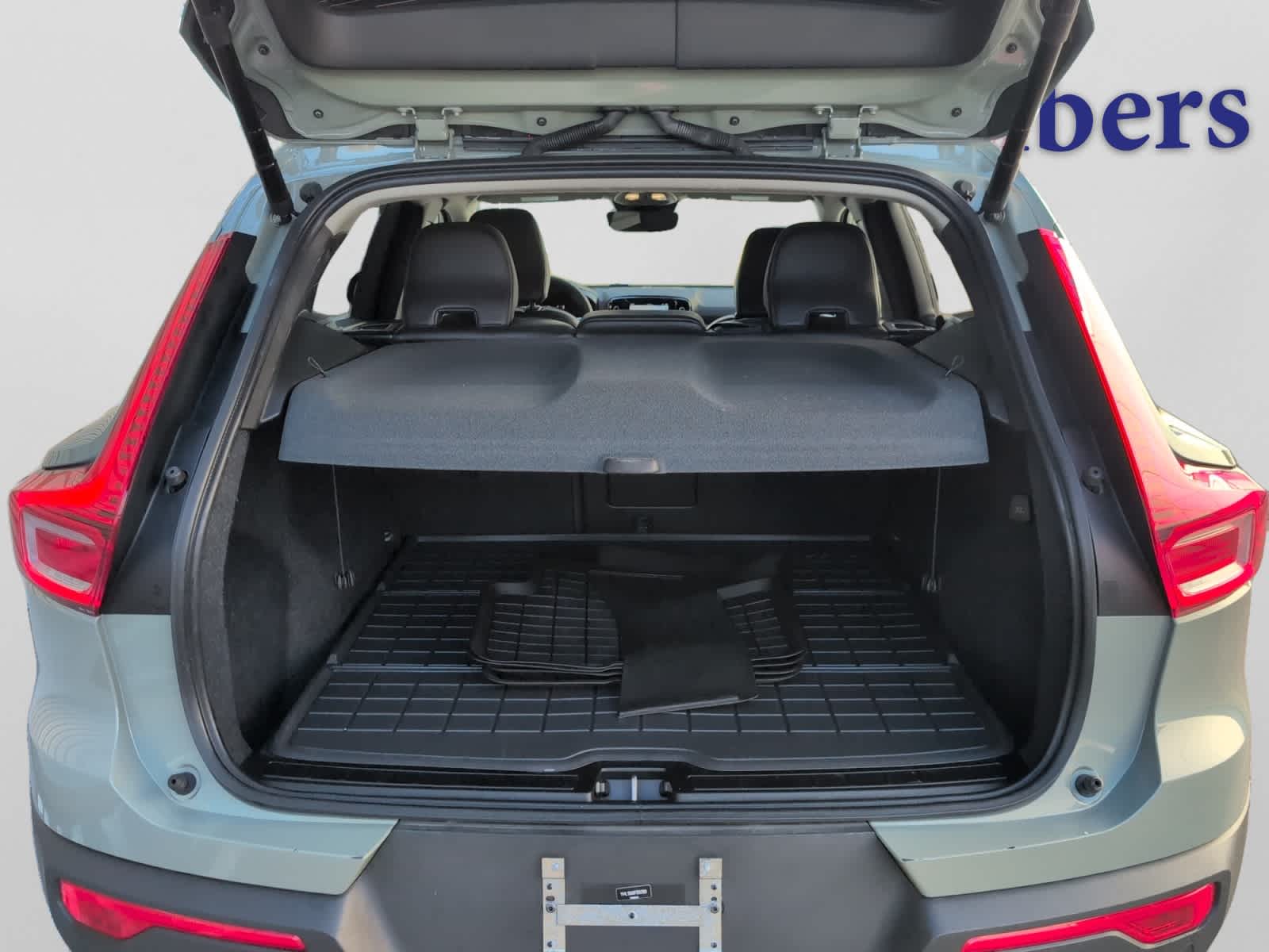 used 2023 Volvo XC40 car, priced at $31,998