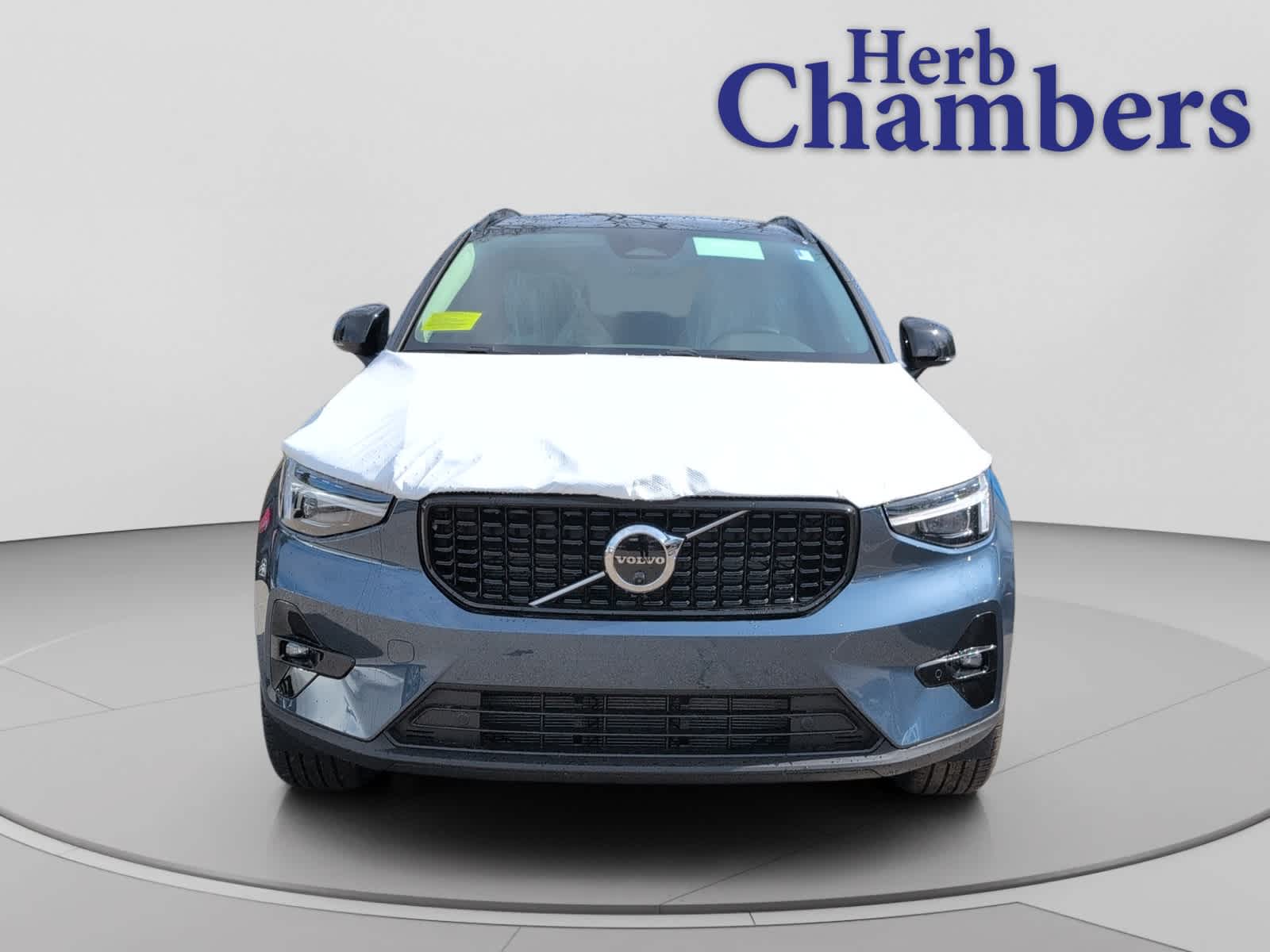 new 2026 Volvo XC40 car, priced at $53,635