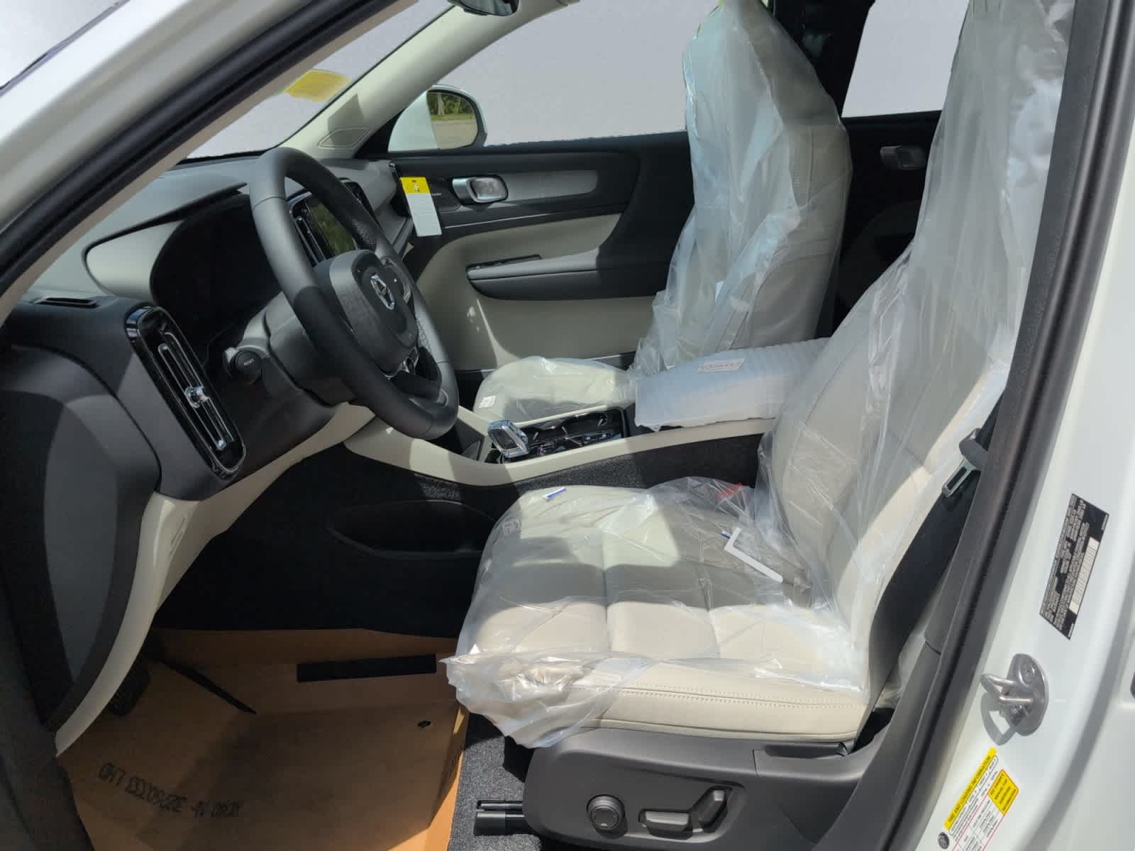 used 2025 Volvo XC40 car, priced at $52,235