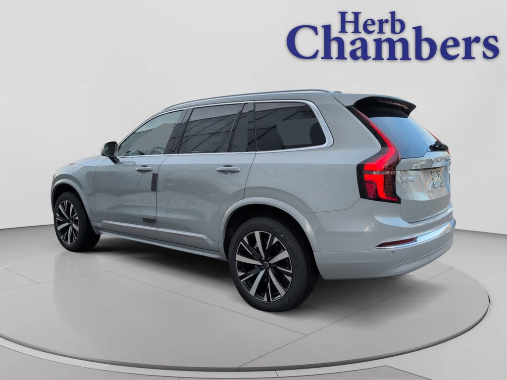 New 2026 Volvo XC90 B5 Core SUV
