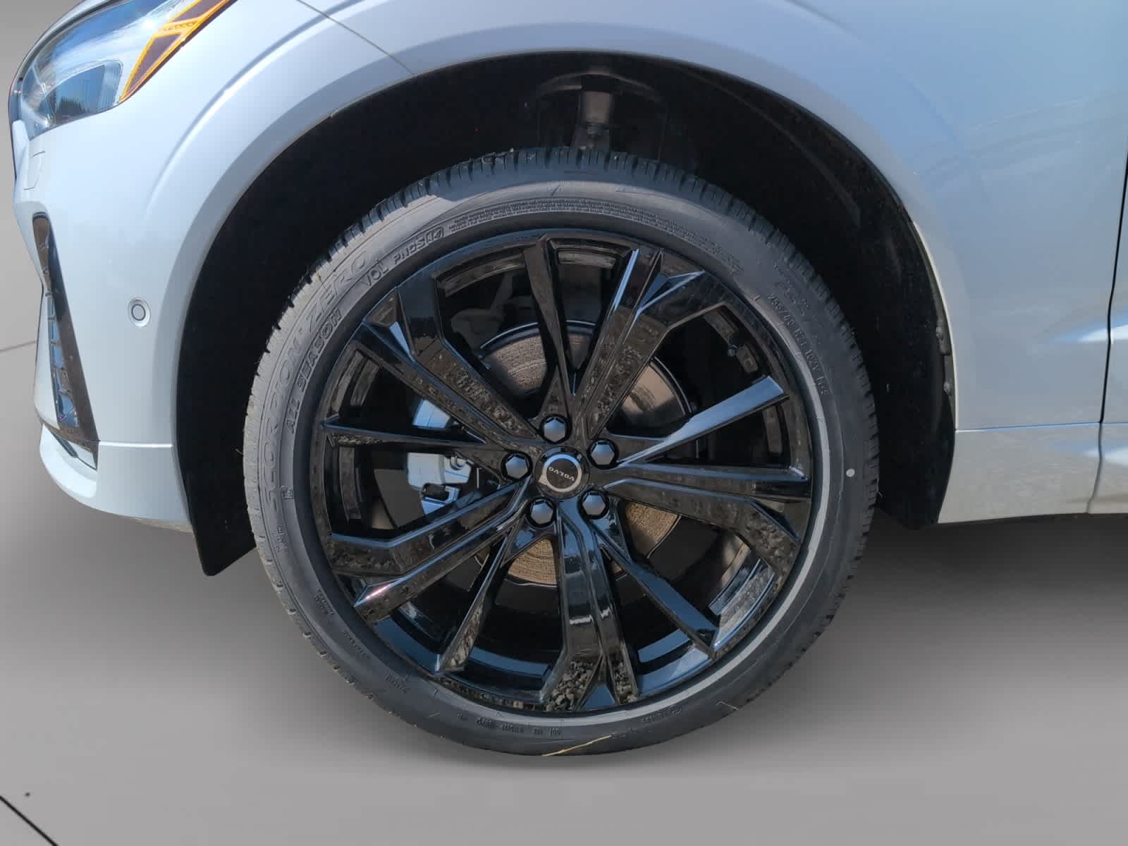 new 2026 Volvo XC60 car, priced at $63,770