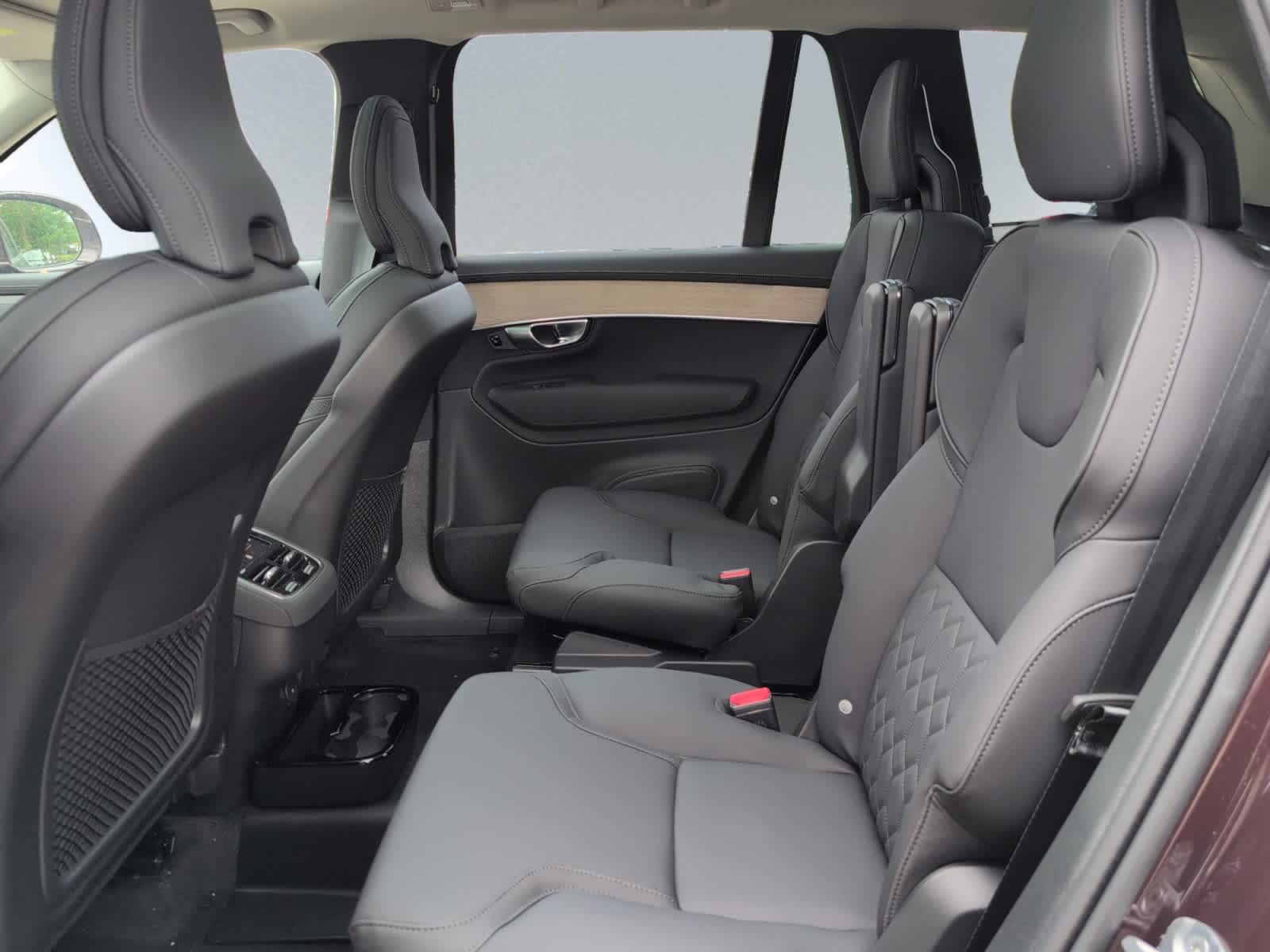 used 2026 Volvo XC90 car, priced at $72,280