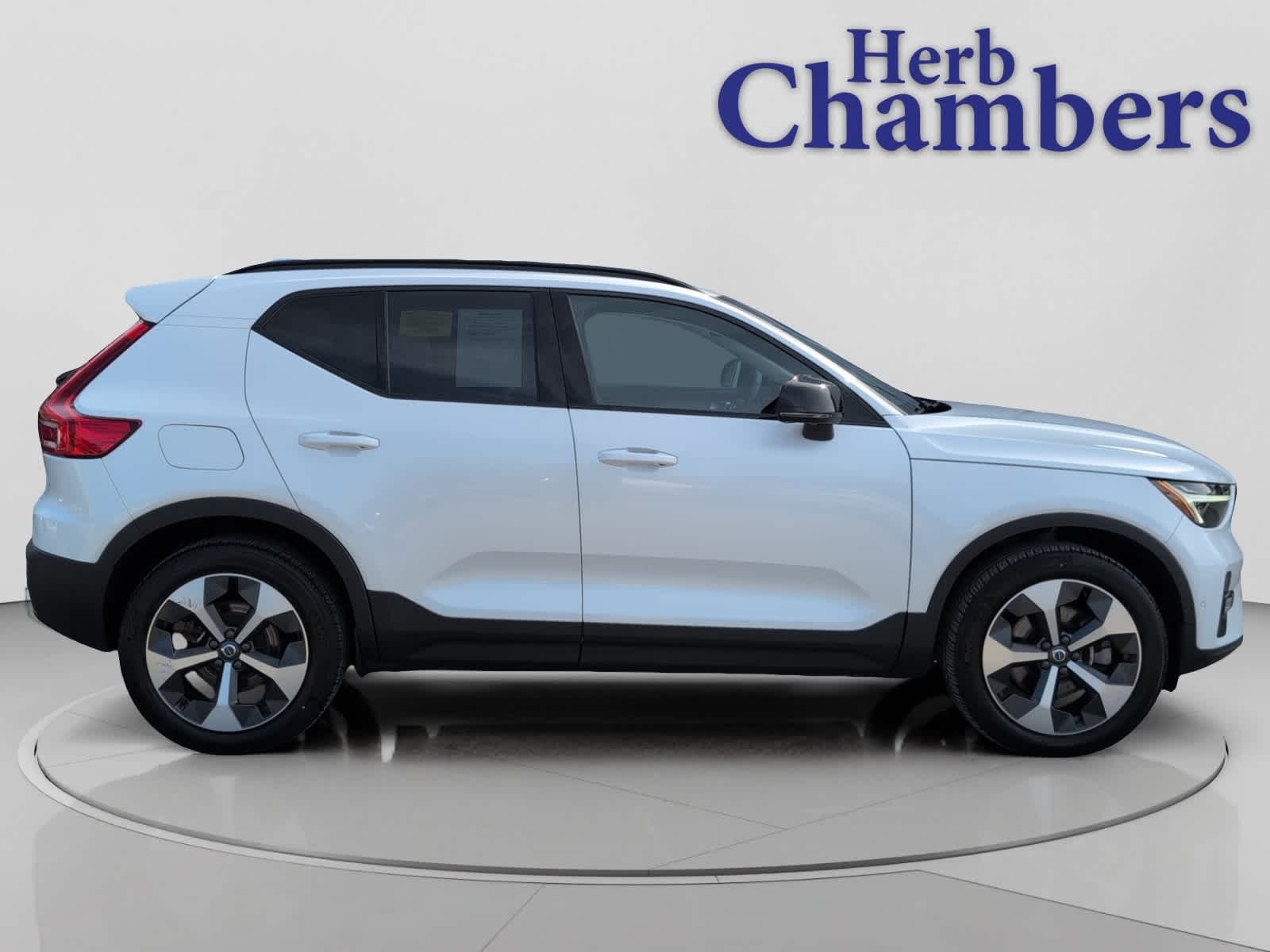 used 2023 Volvo XC40 car, priced at $29,998