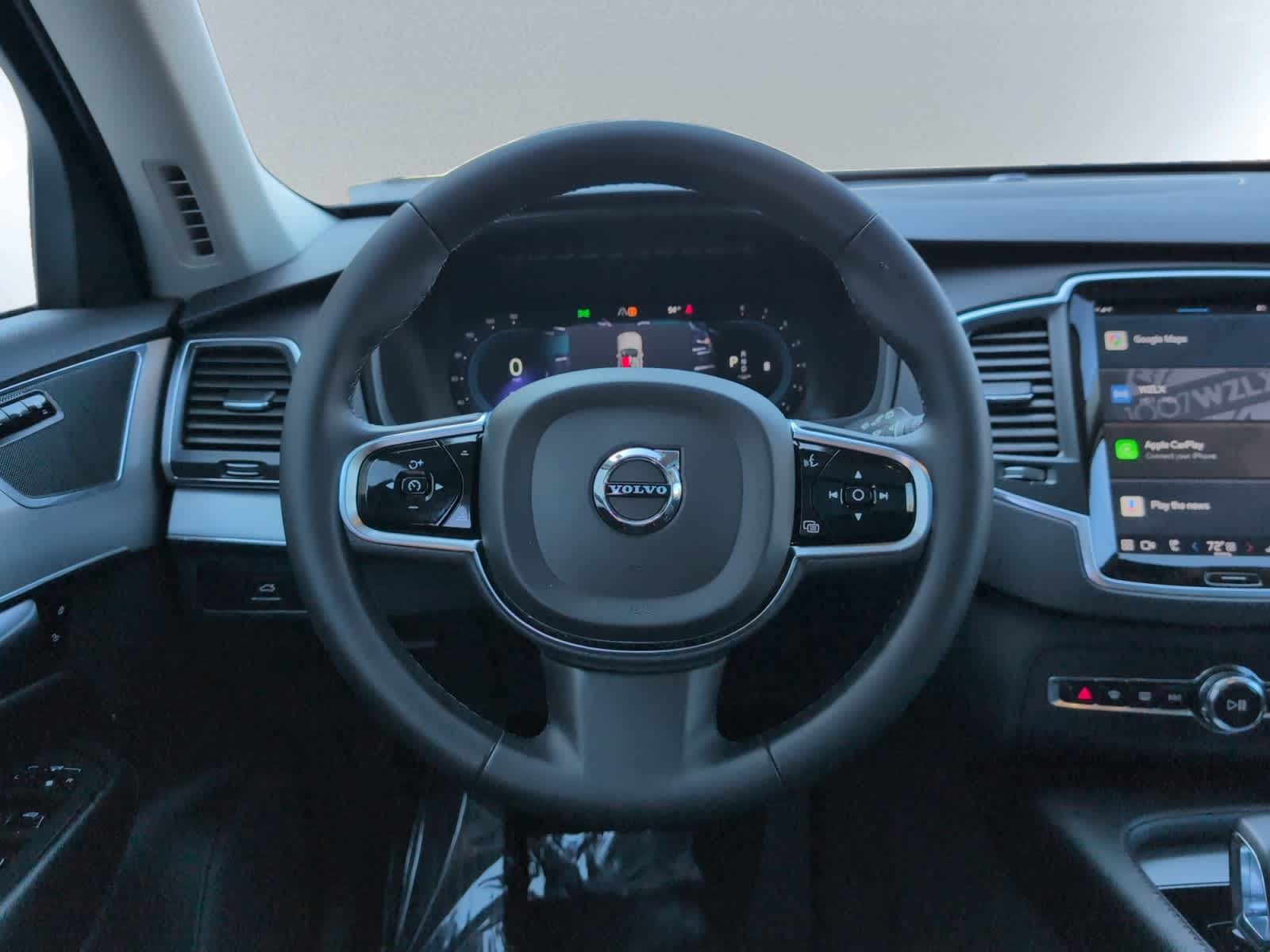 used 2023 Volvo XC90 car, priced at $38,996