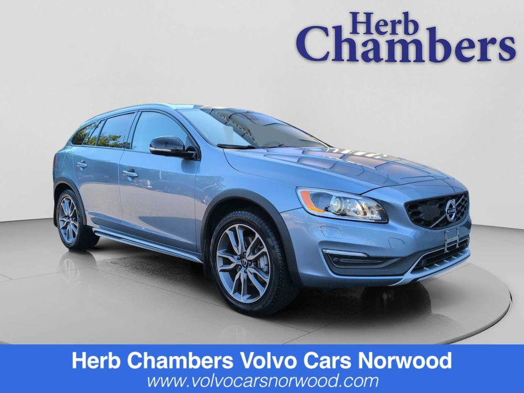 Used 2018 Volvo V60 Cross Country T5 AWD Platinum Wagon