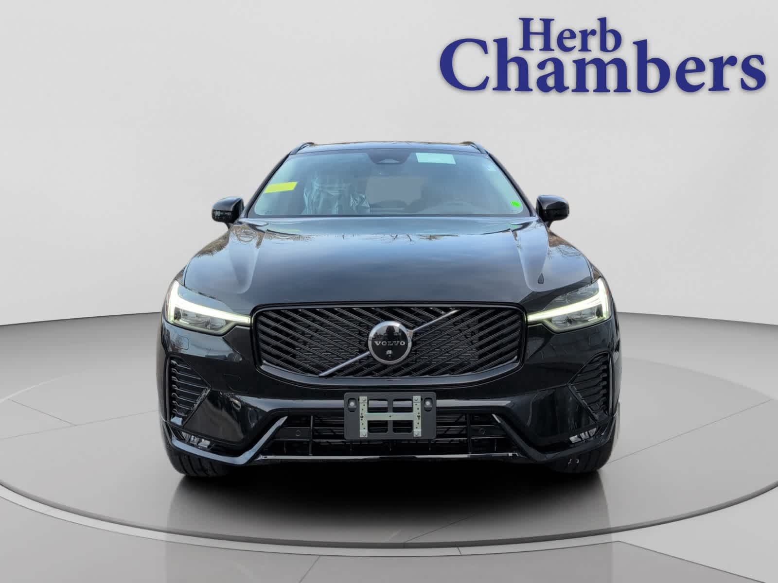 new 2026 Volvo XC60 car, priced at $63,935
