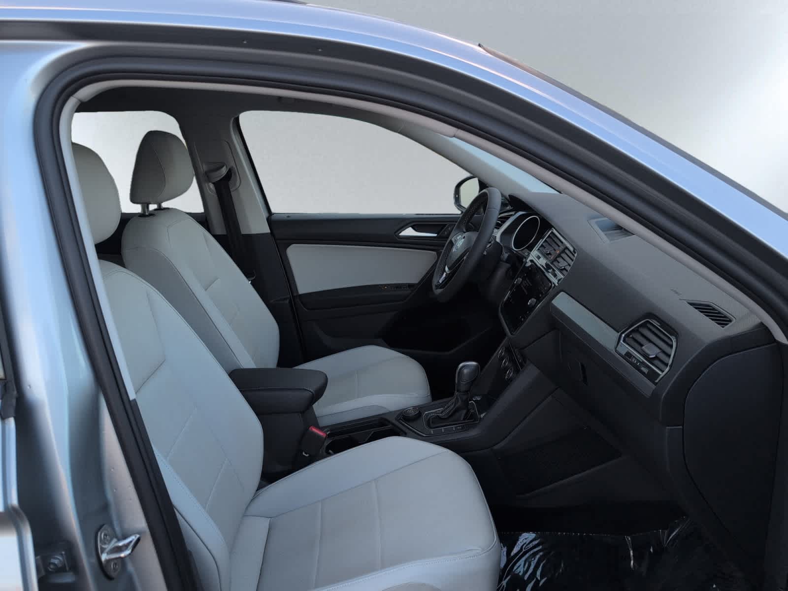 used 2021 Volkswagen Tiguan car, priced at $19,998