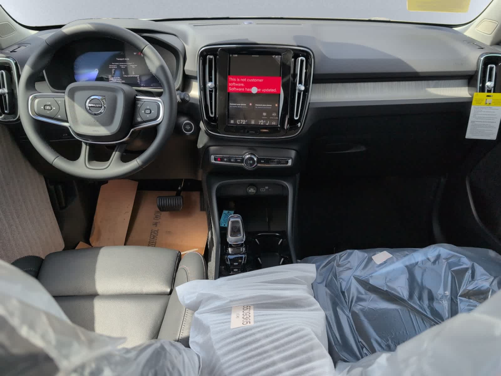 new 2026 Volvo XC40 car, priced at $50,035
