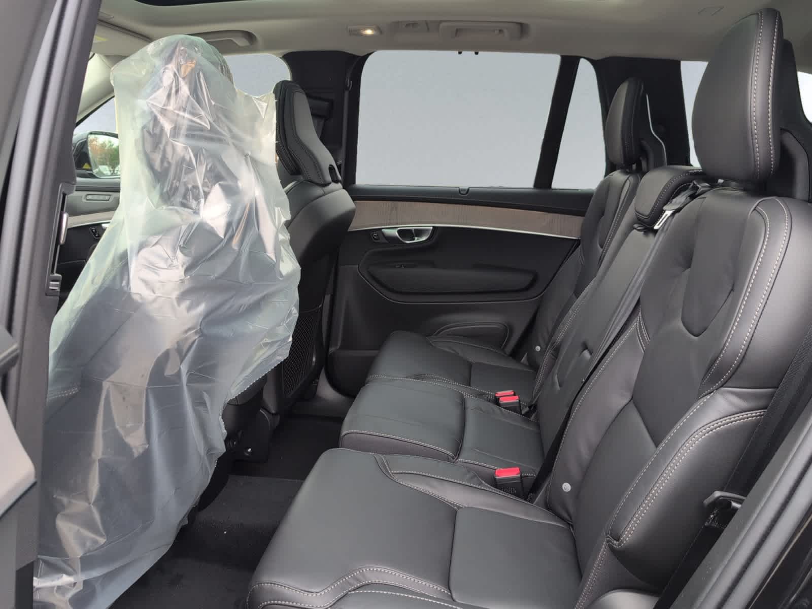 new 2026 Volvo XC90 car, priced at $75,155