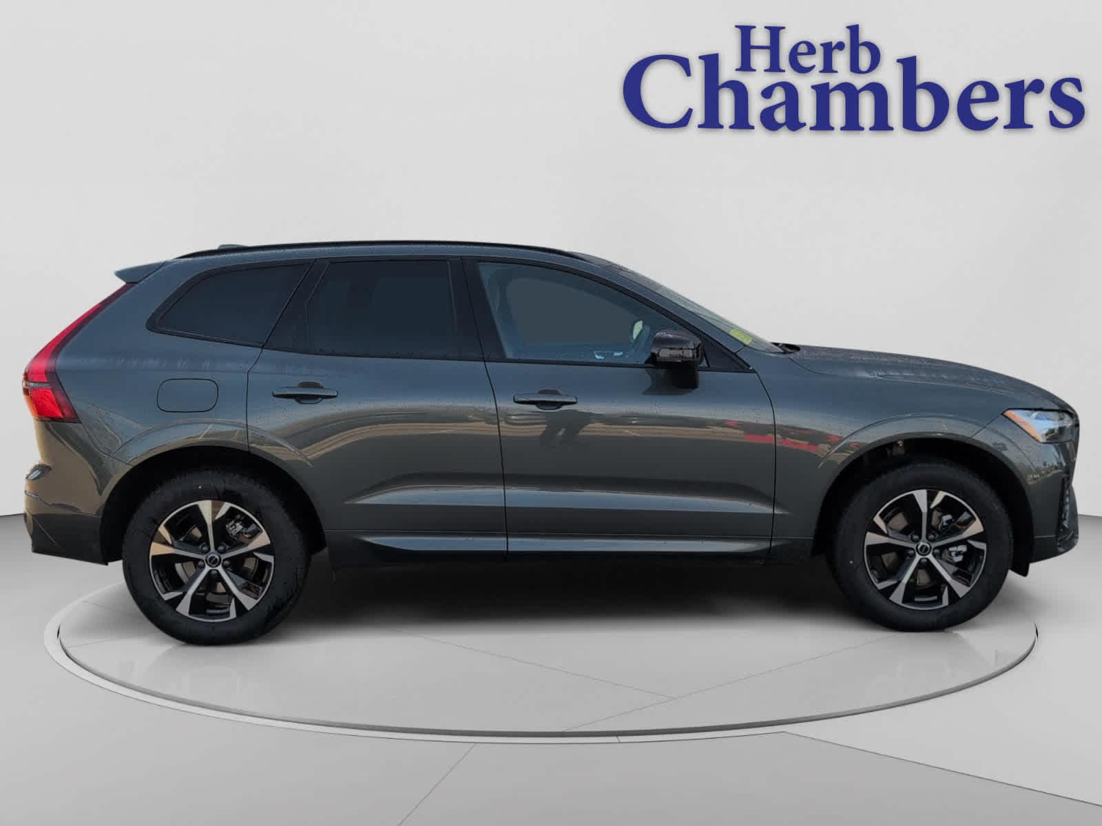 new 2026 Volvo XC60 car, priced at $52,285